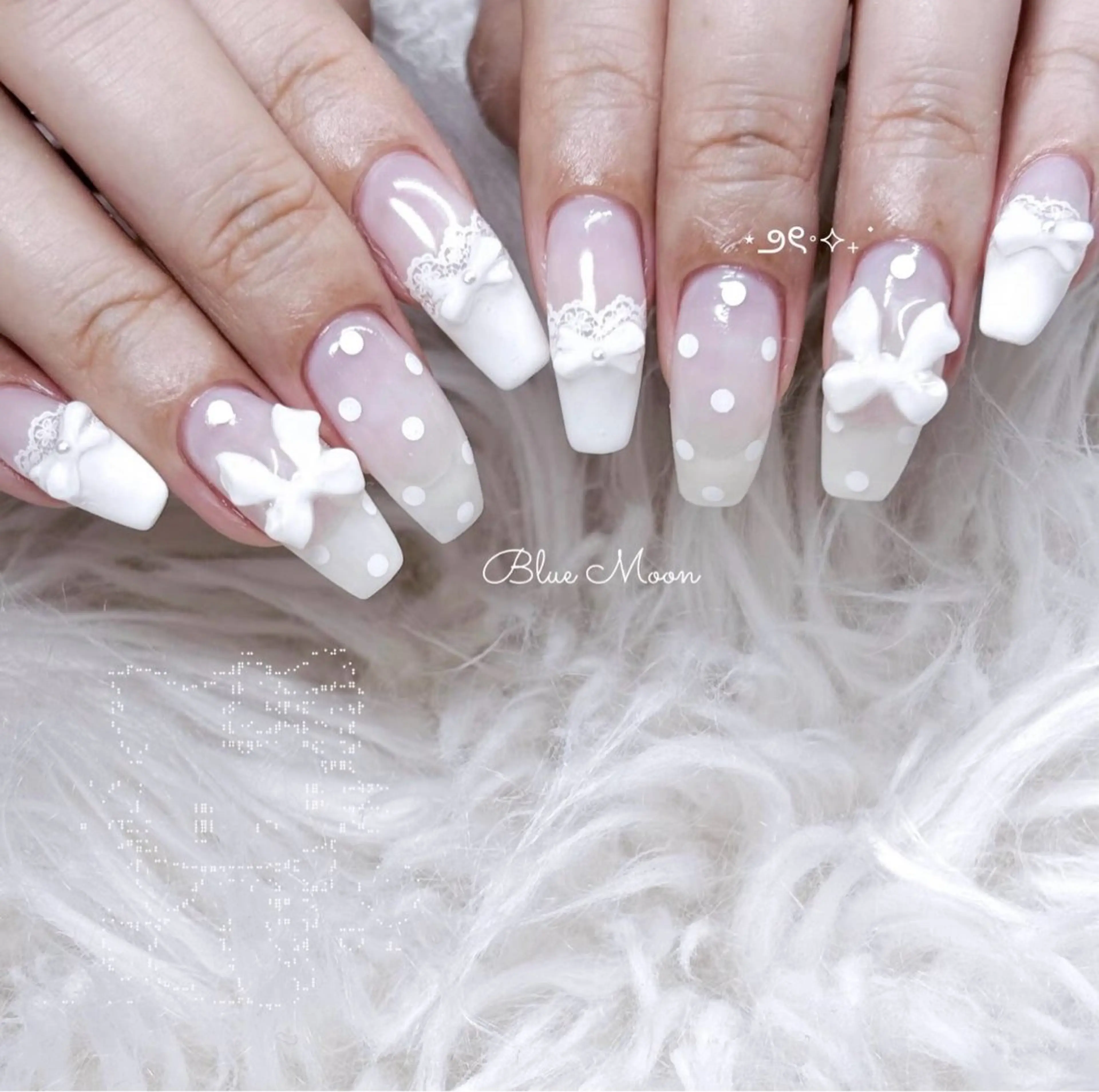 ネイル リボン ハンドネイル フットネイル ハンドケア nail salon Blue Moonのネイルデザイン