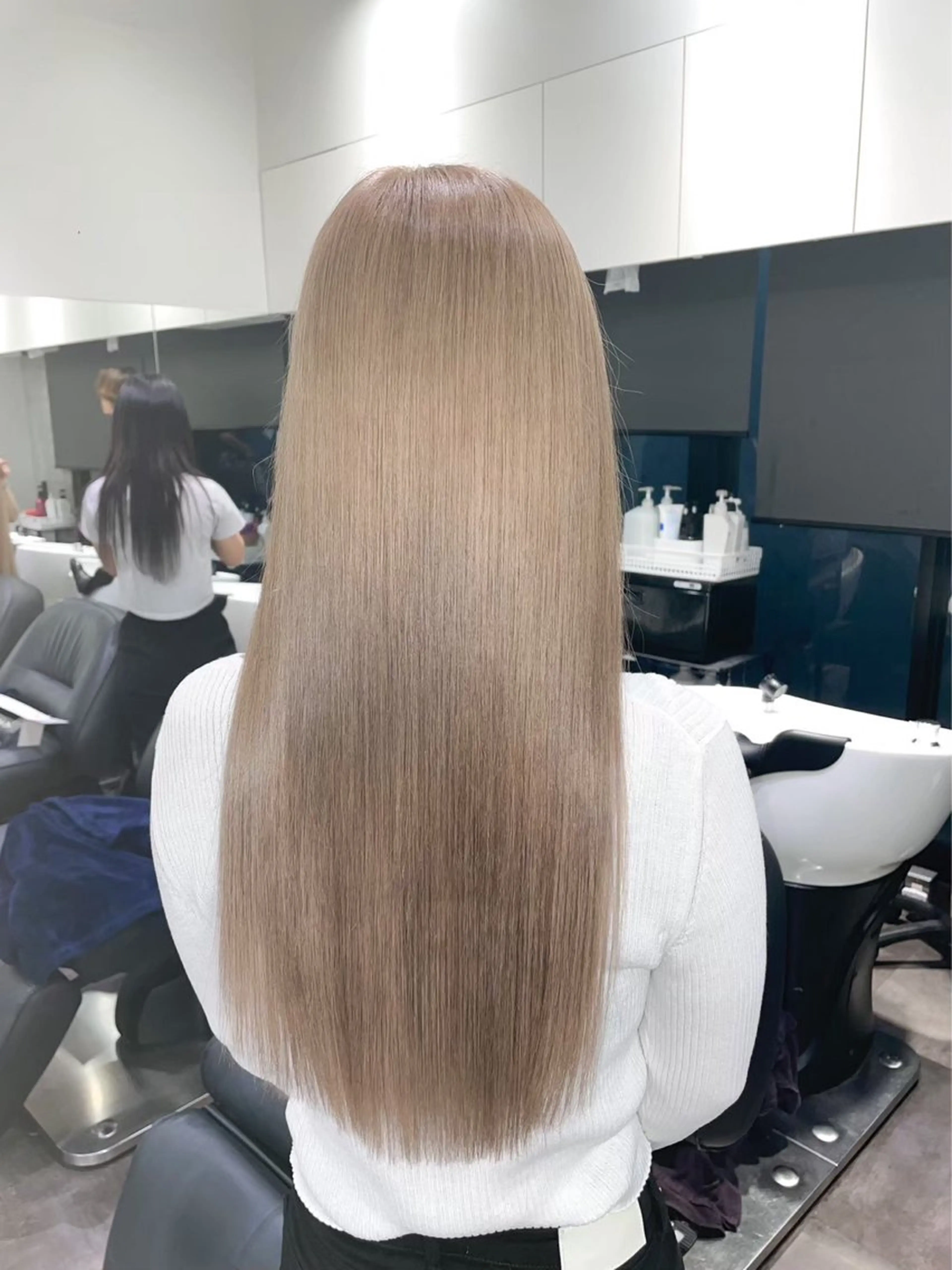 ロング シールエクステ ボブ エクステ ハイライト 髪質改善 loa所属・🦋韓国hair🦋 エクステ店長sakiのヘアスタイル