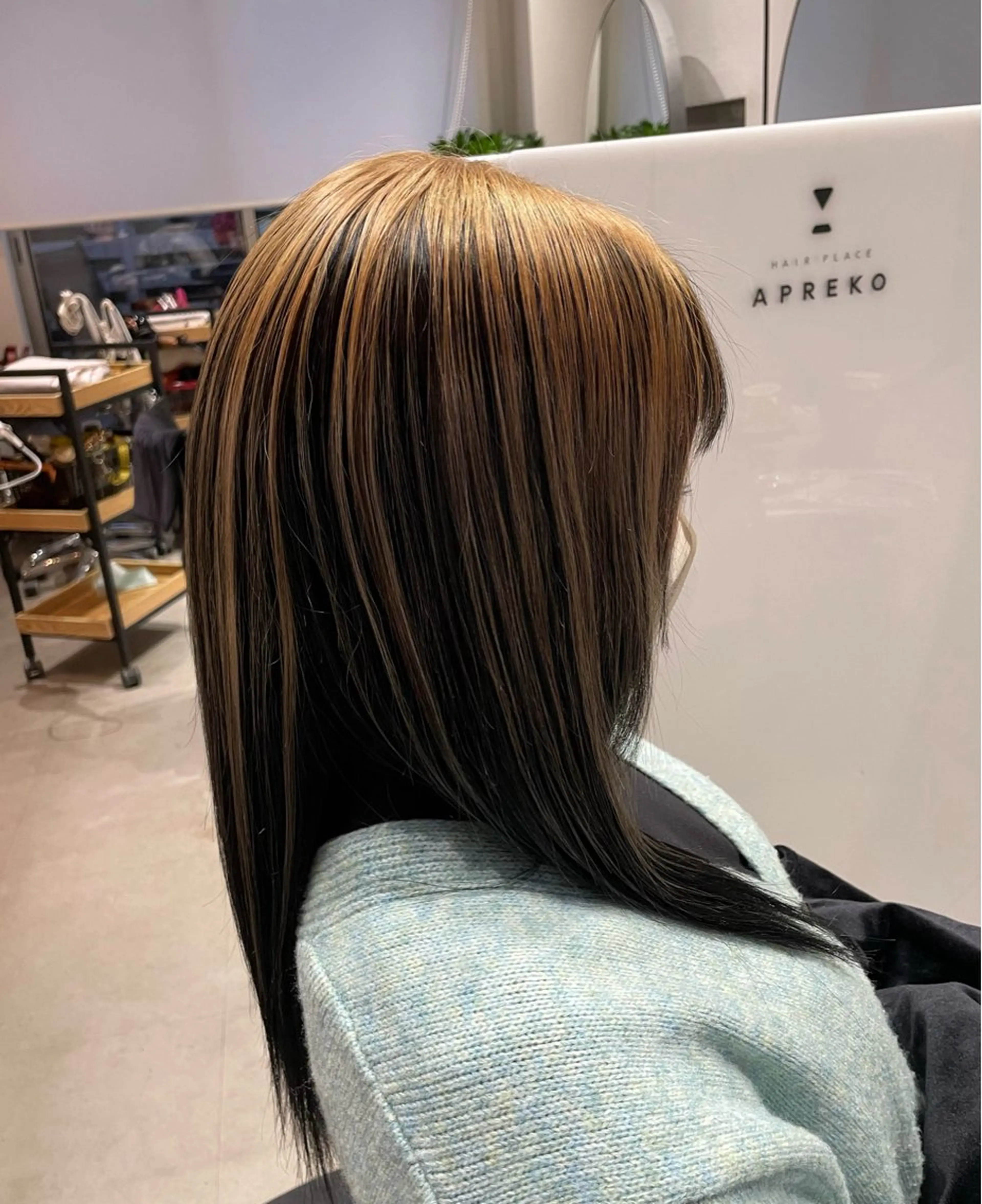 カット＋ブリーチ&カラーの写真