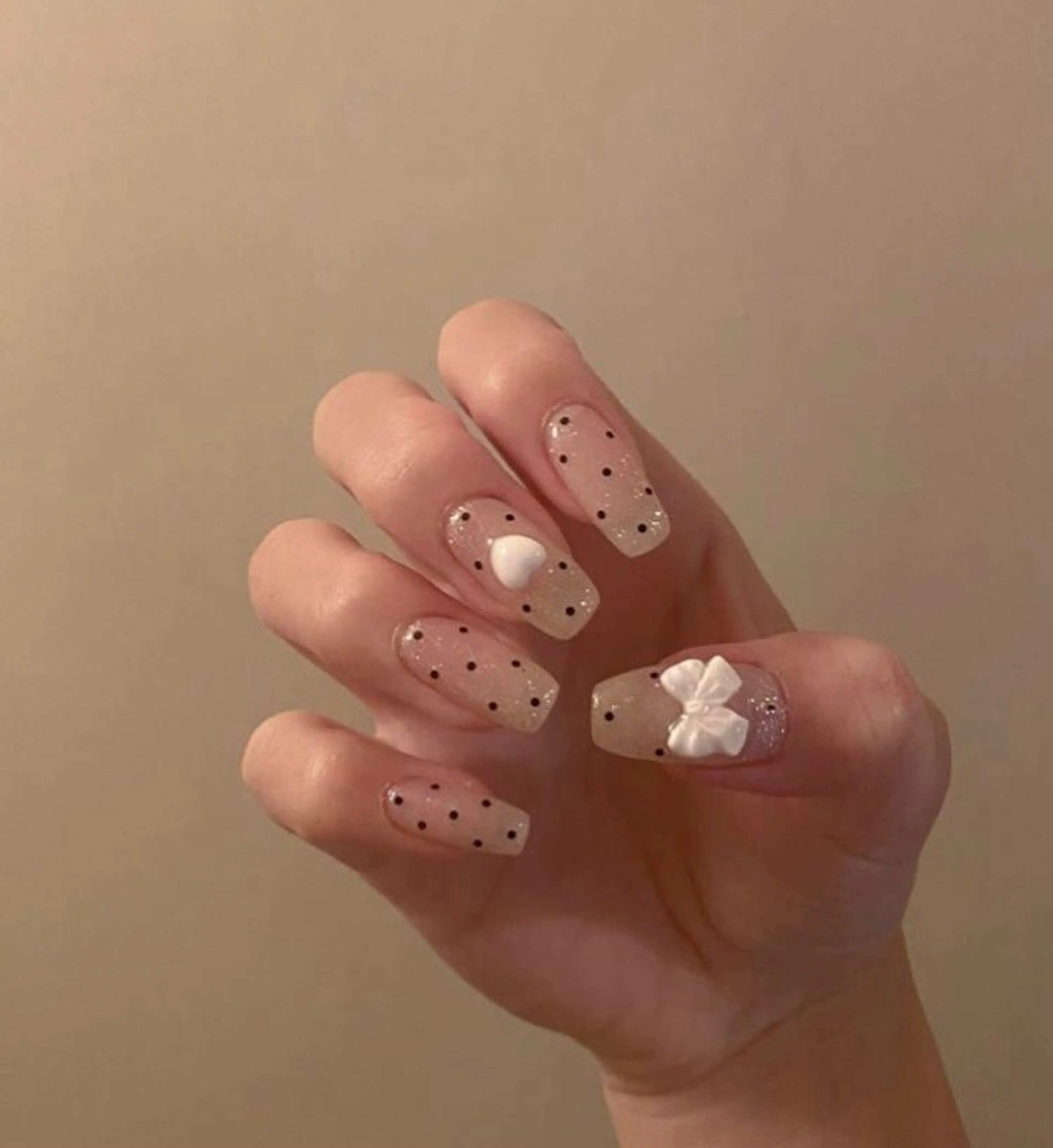 ネイル ジェルネイル ワンカラーネイル シンプルネイル ハンドネイル モリ アユミのネイルデザイン