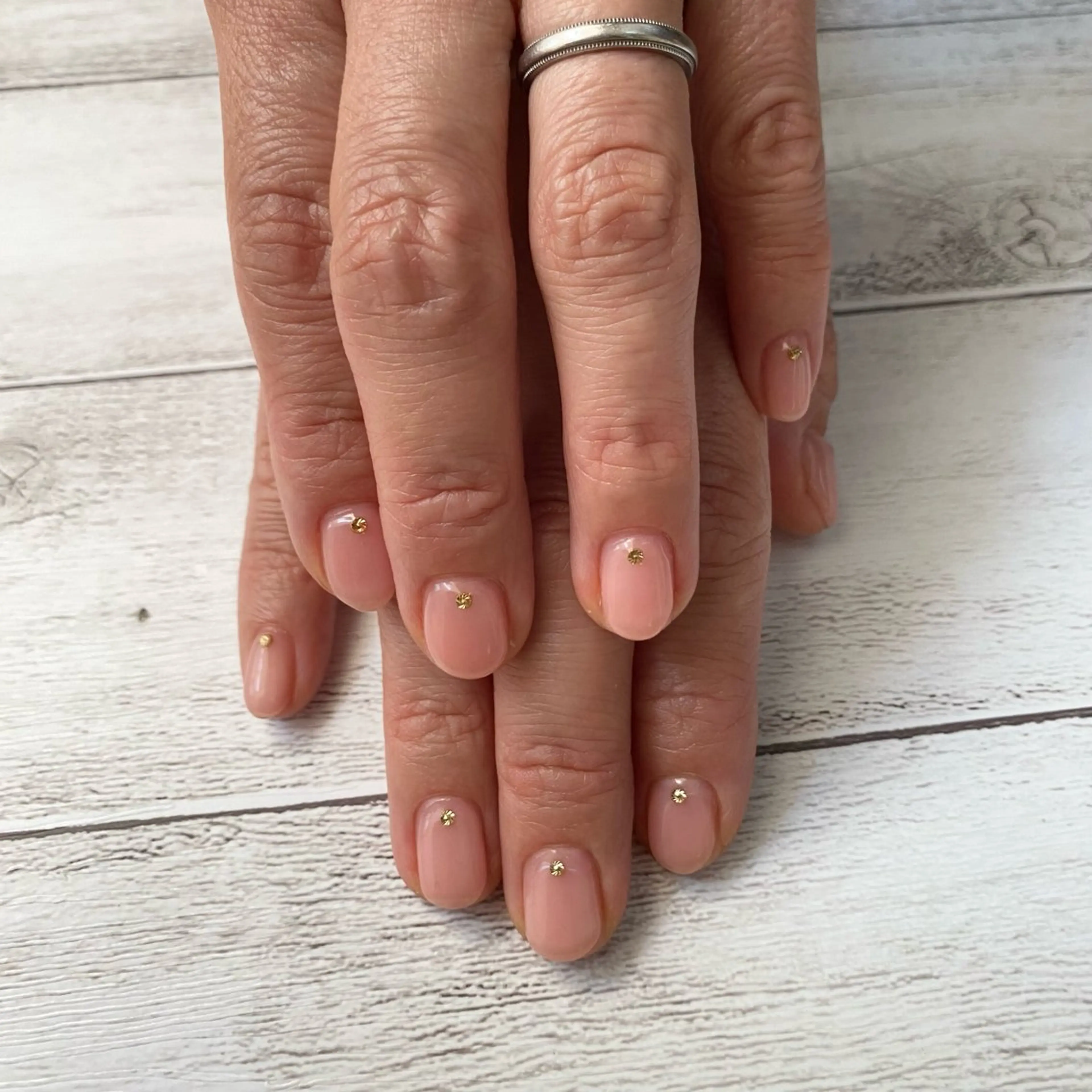 ネイル ワンカラーネイル ハンドネイル nail salon muuのネイルデザイン