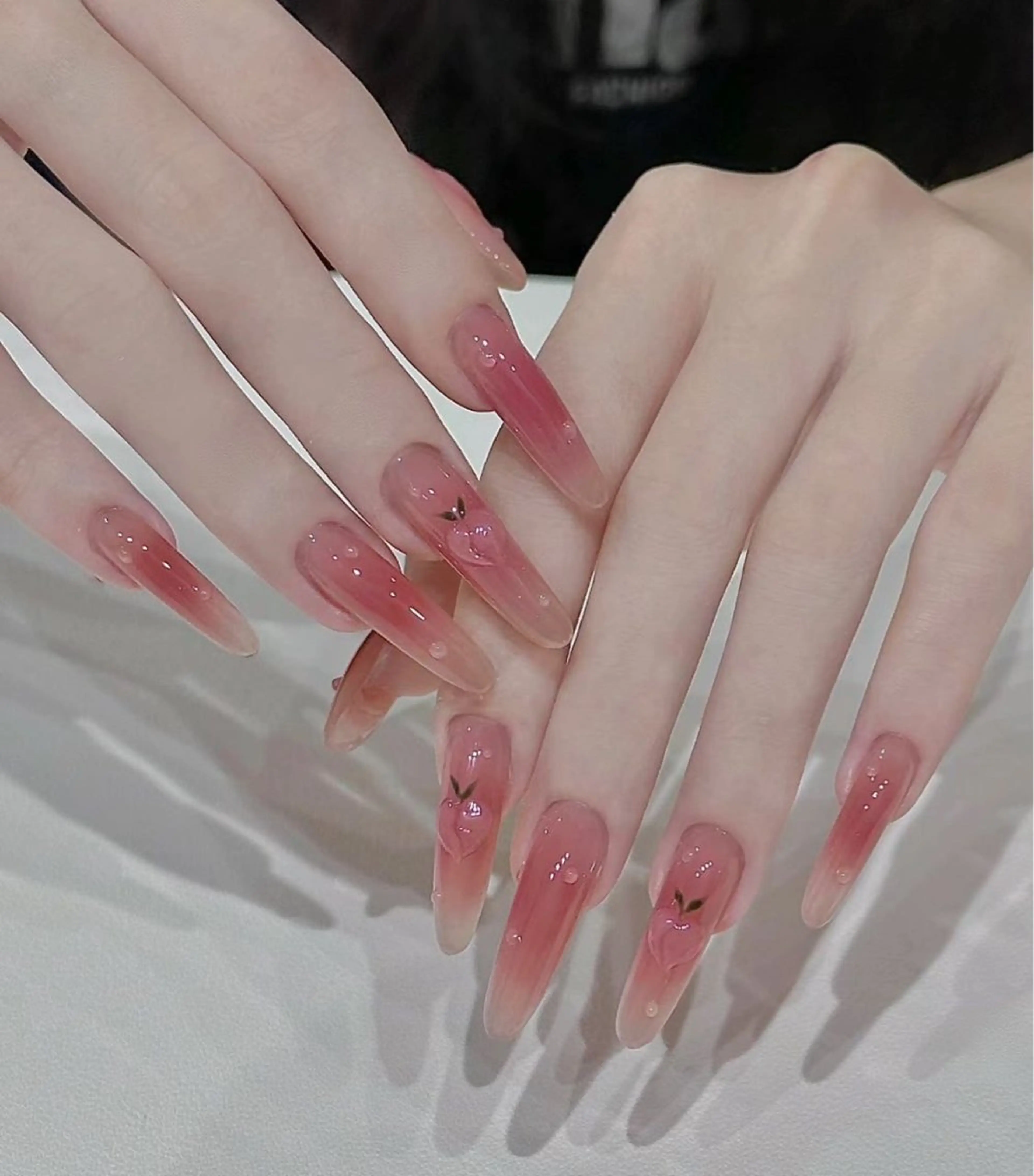 ネイル ハンドネイル 🍑 momo_nailのネイルデザイン