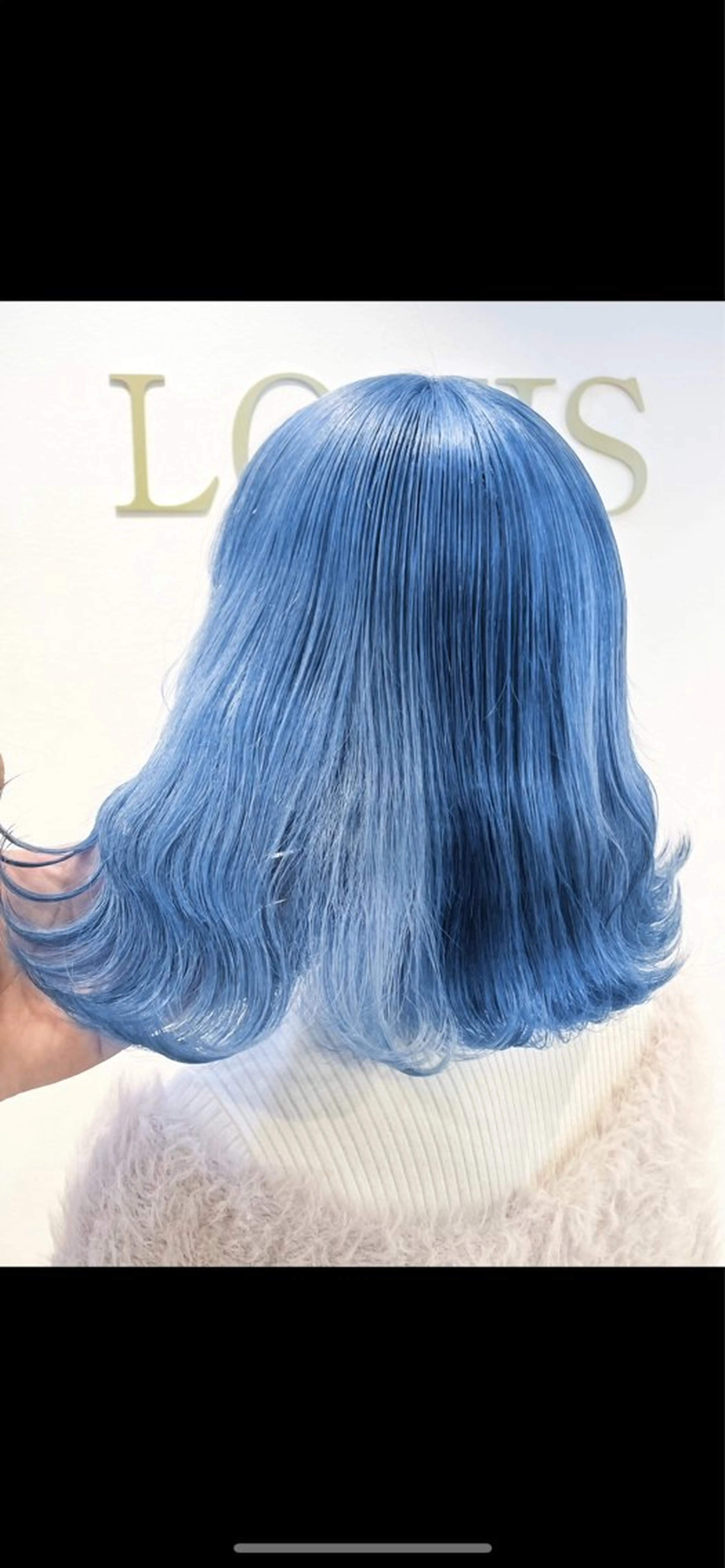 ミディアム 倉林隆一🐈 ダブルカラー/艶髪のヘアスタイル