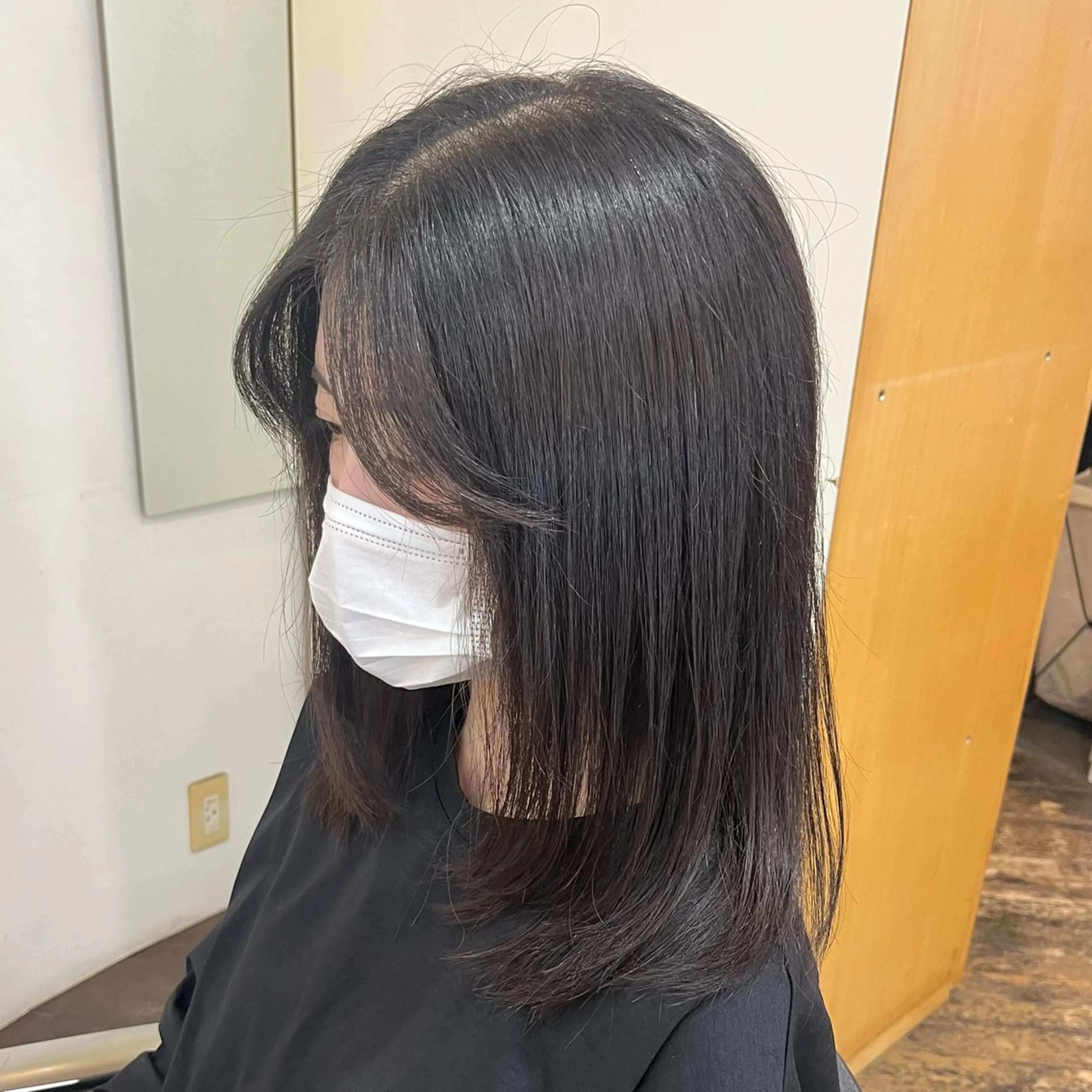 ミディアム レイヤーカット ハンズエミュ所属・handsemu🍀 komakiのヘアスタイル