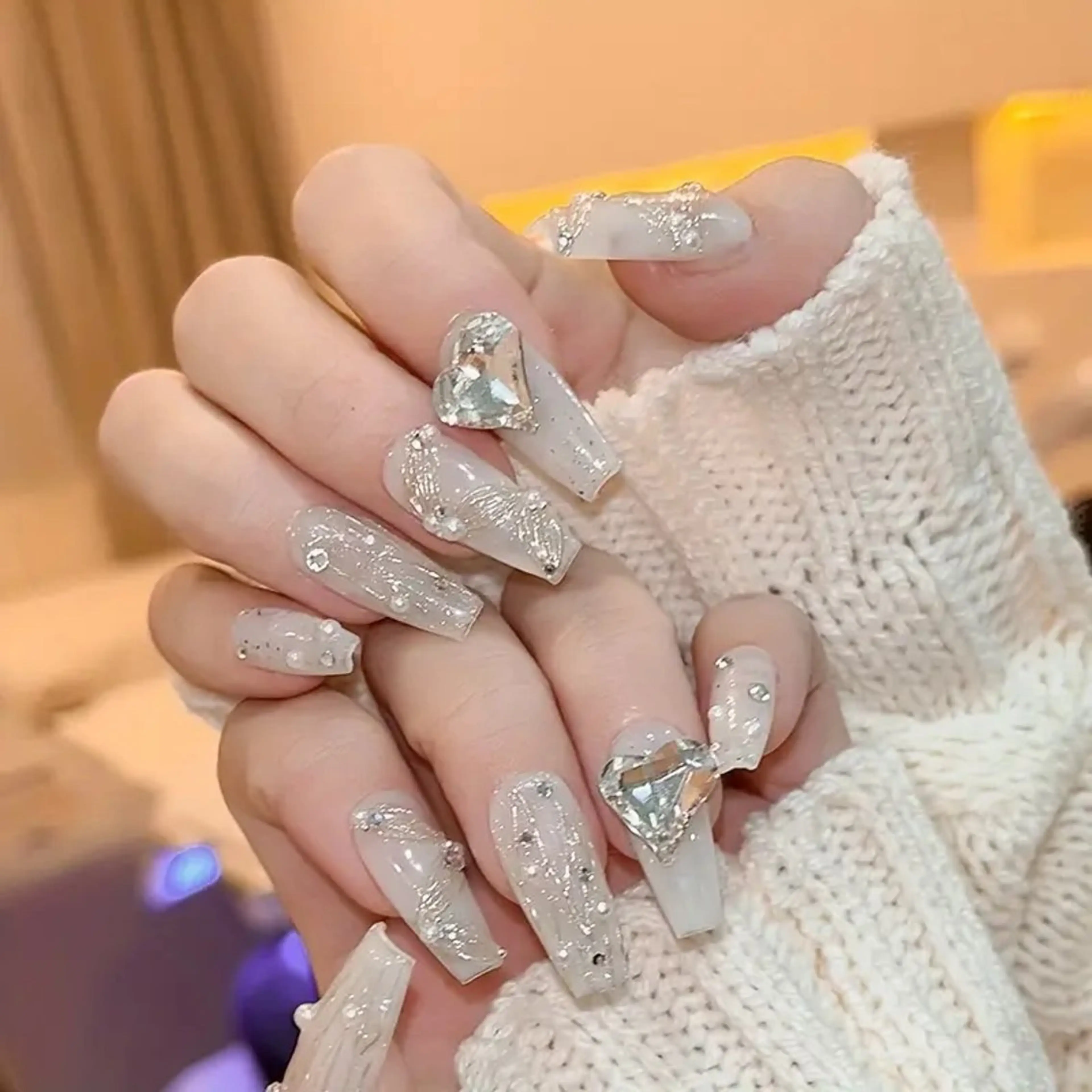 ネイル フレンチネイル ジェルネイル キラキラネイル 韓国ネイル マグネットネイル Julli NailStudioのネイルデザイン