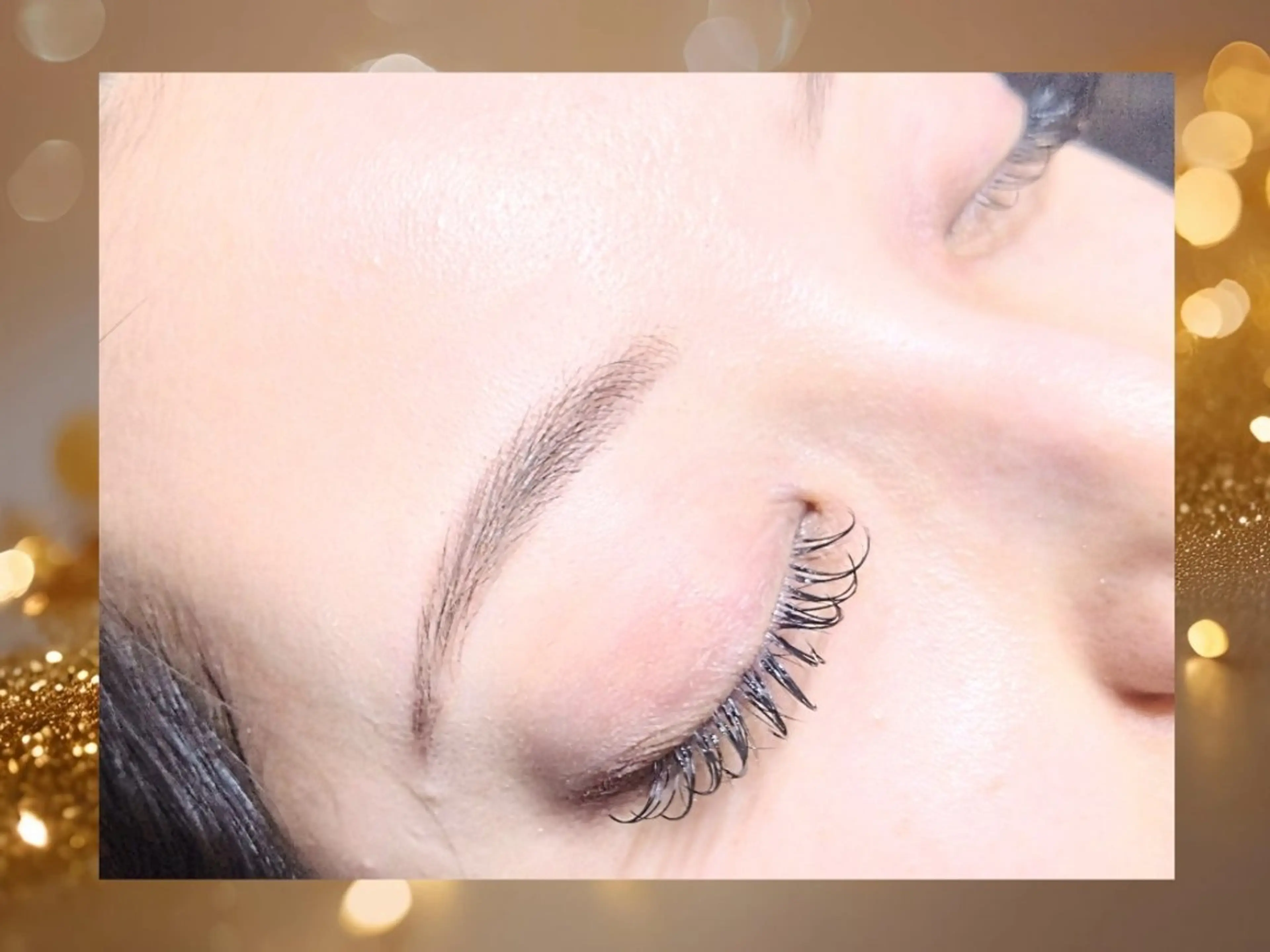 【セット】マツエク120本+眉毛WAX(骨格診断+眉カット/間引き+仕上げメイク付)OFF代込みの写真