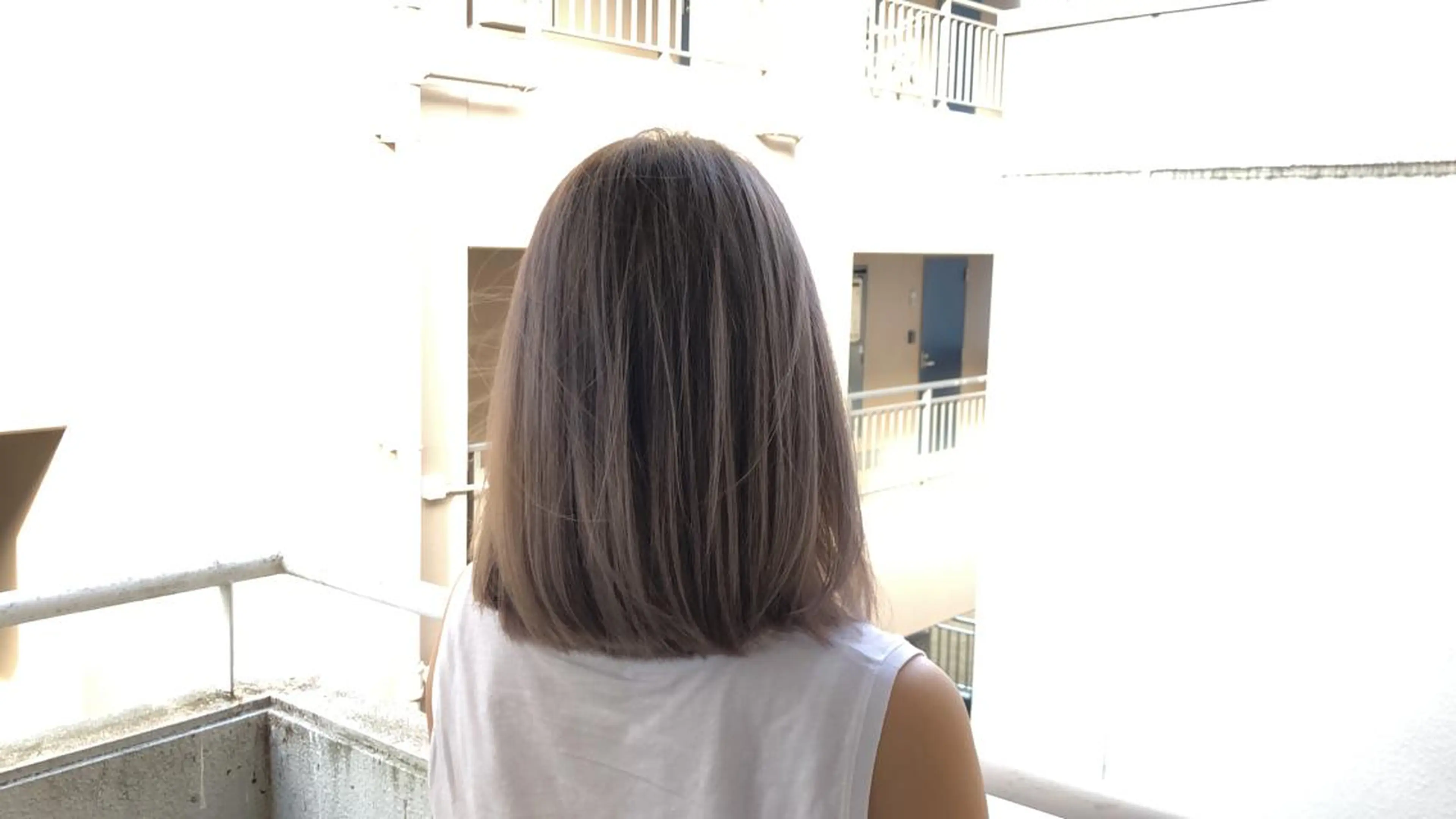 ミディアム カラー ブリーチカラー🌈 石垣翔太のヘアスタイル