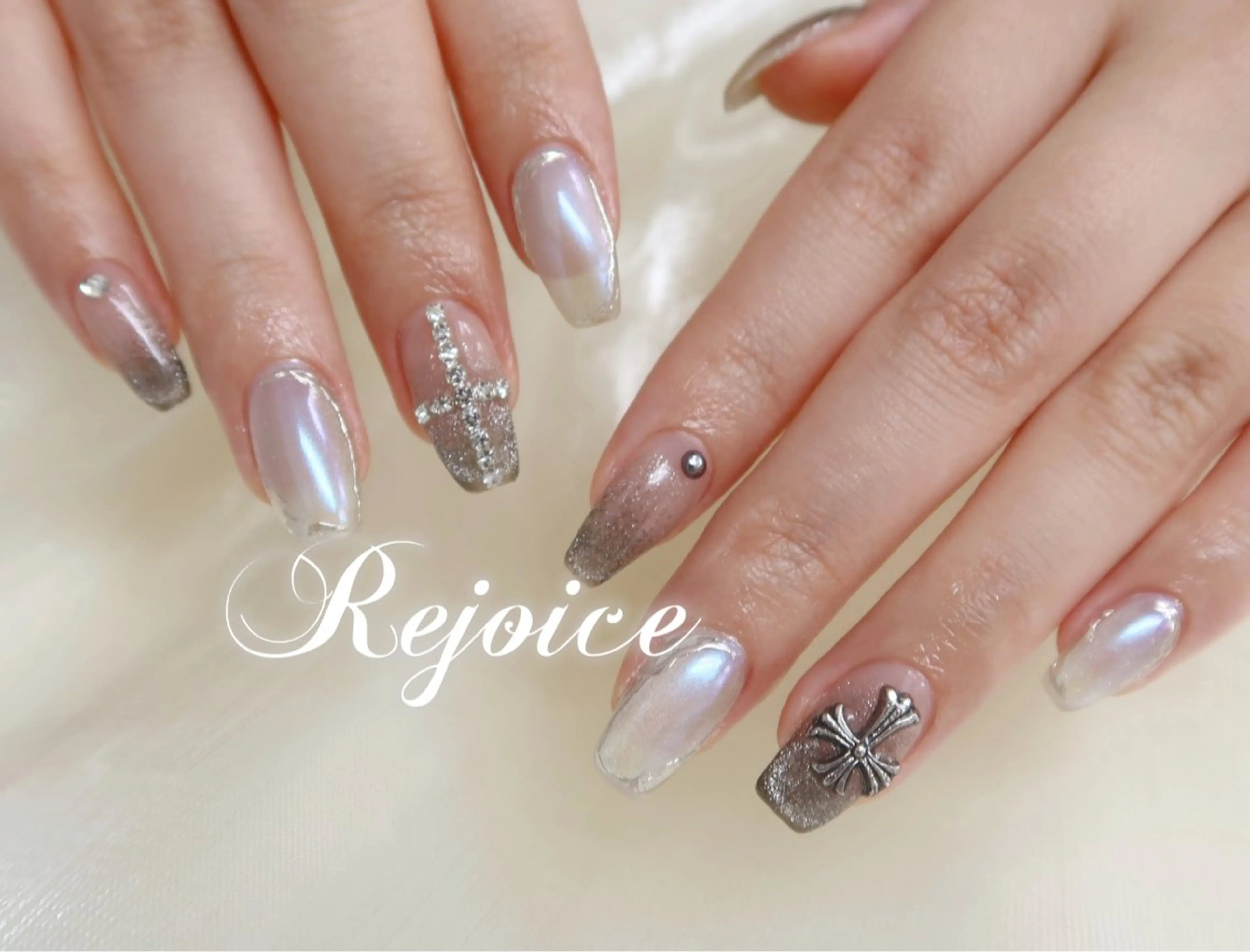 ネイル ハンドネイル ネイルサロン リジョイス 渋谷店のネイルデザイン