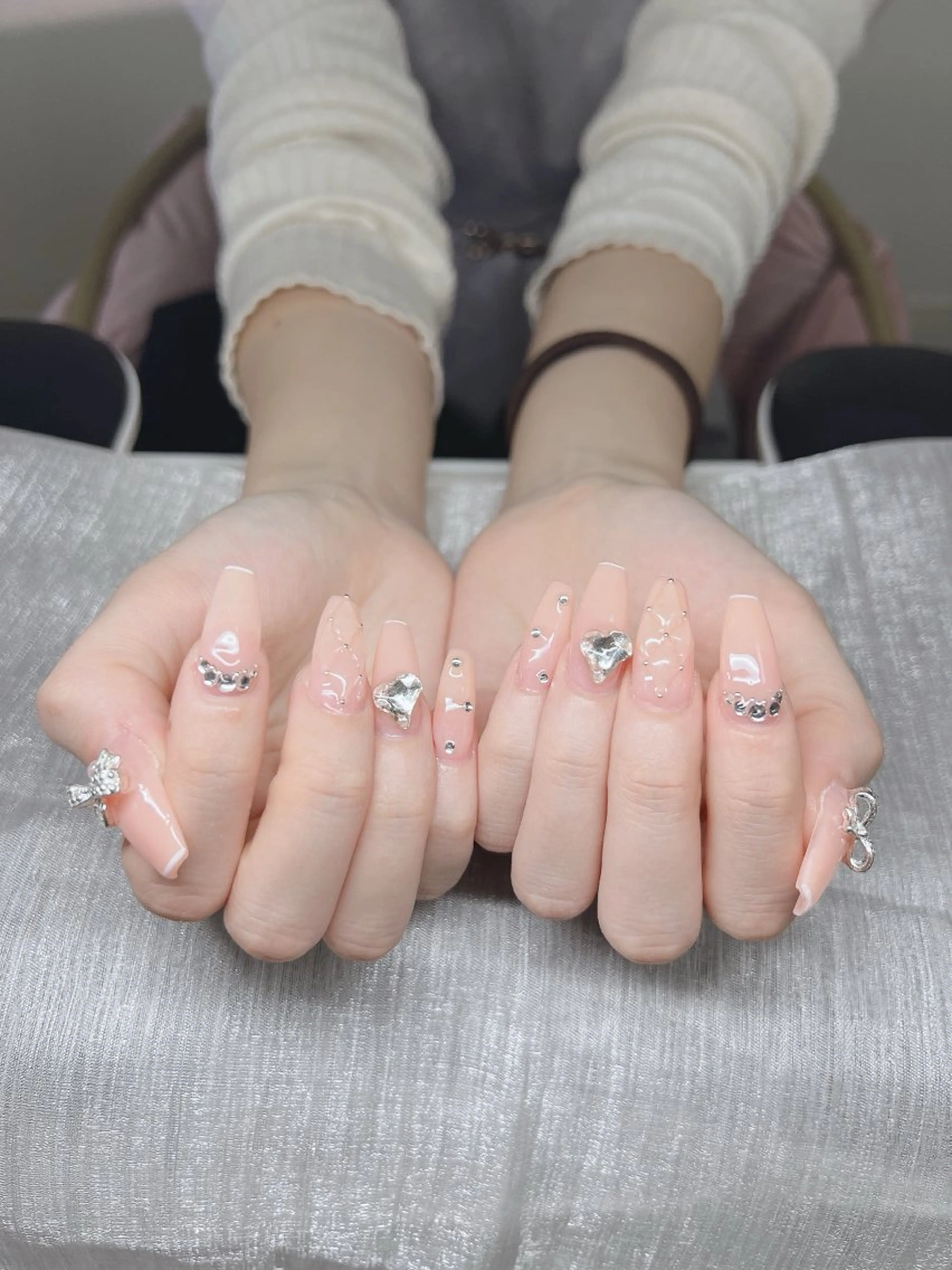 ネイル 長さ出し グラデーション 卒業式 キラキラネイル マグネットネイル Lee Nails チップ長さだし専門店のネイルデザイン