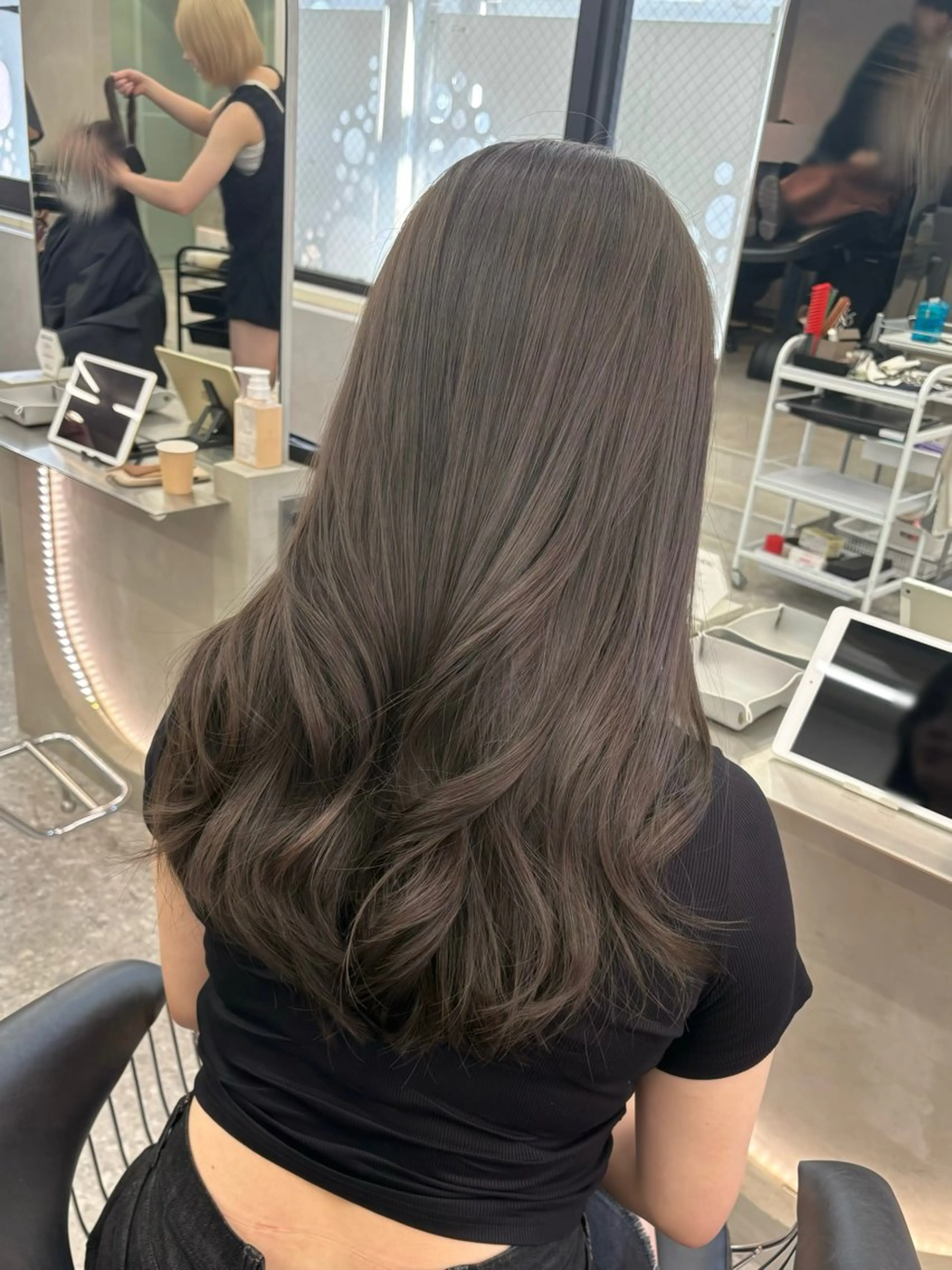 ミディアム カラー ヘアアレンジ カット ヘアカラー トリートメント fumika🎀 ベージュのヘアスタイル