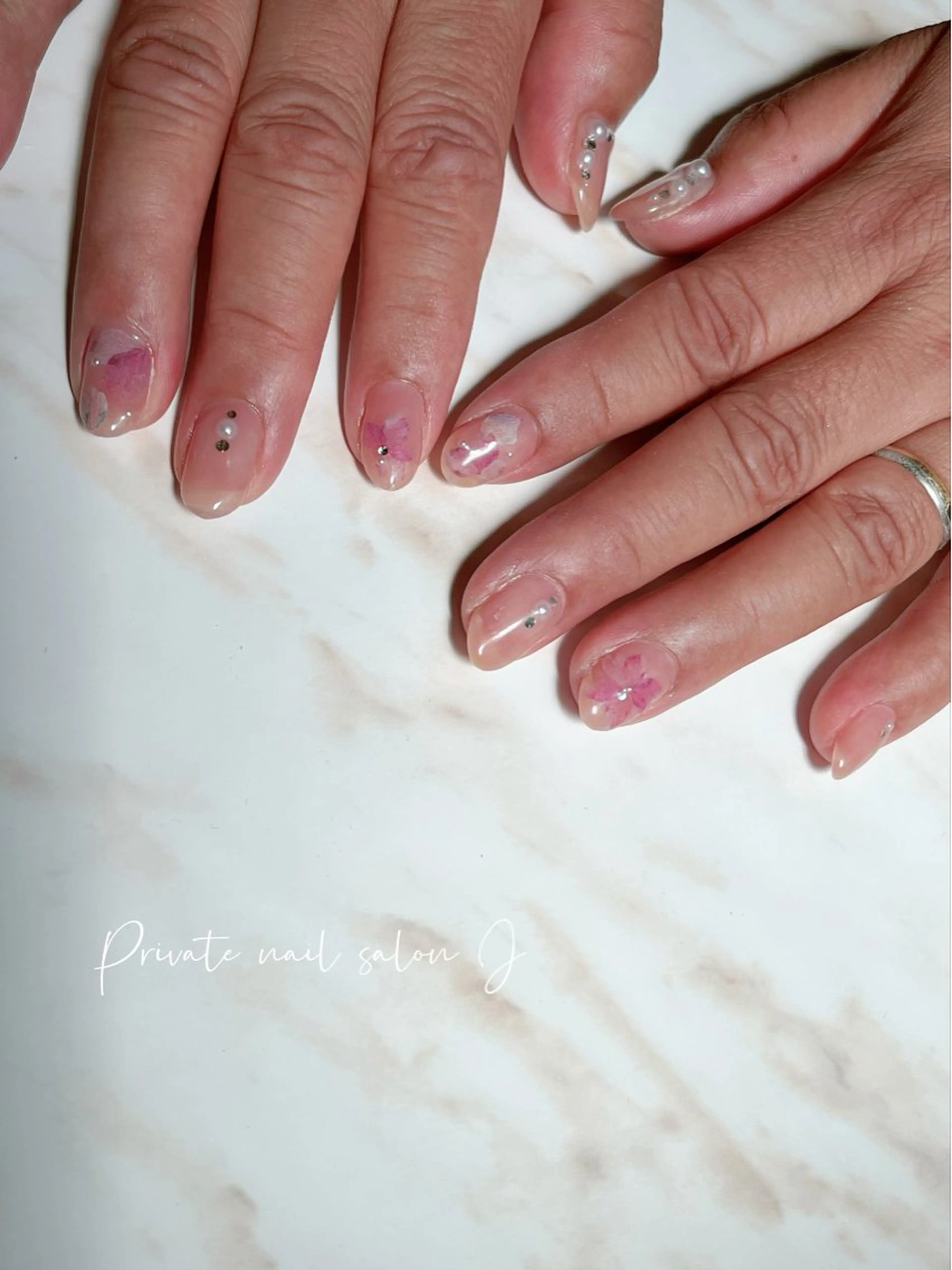 ネイル Takafuji Eriのネイルデザイン