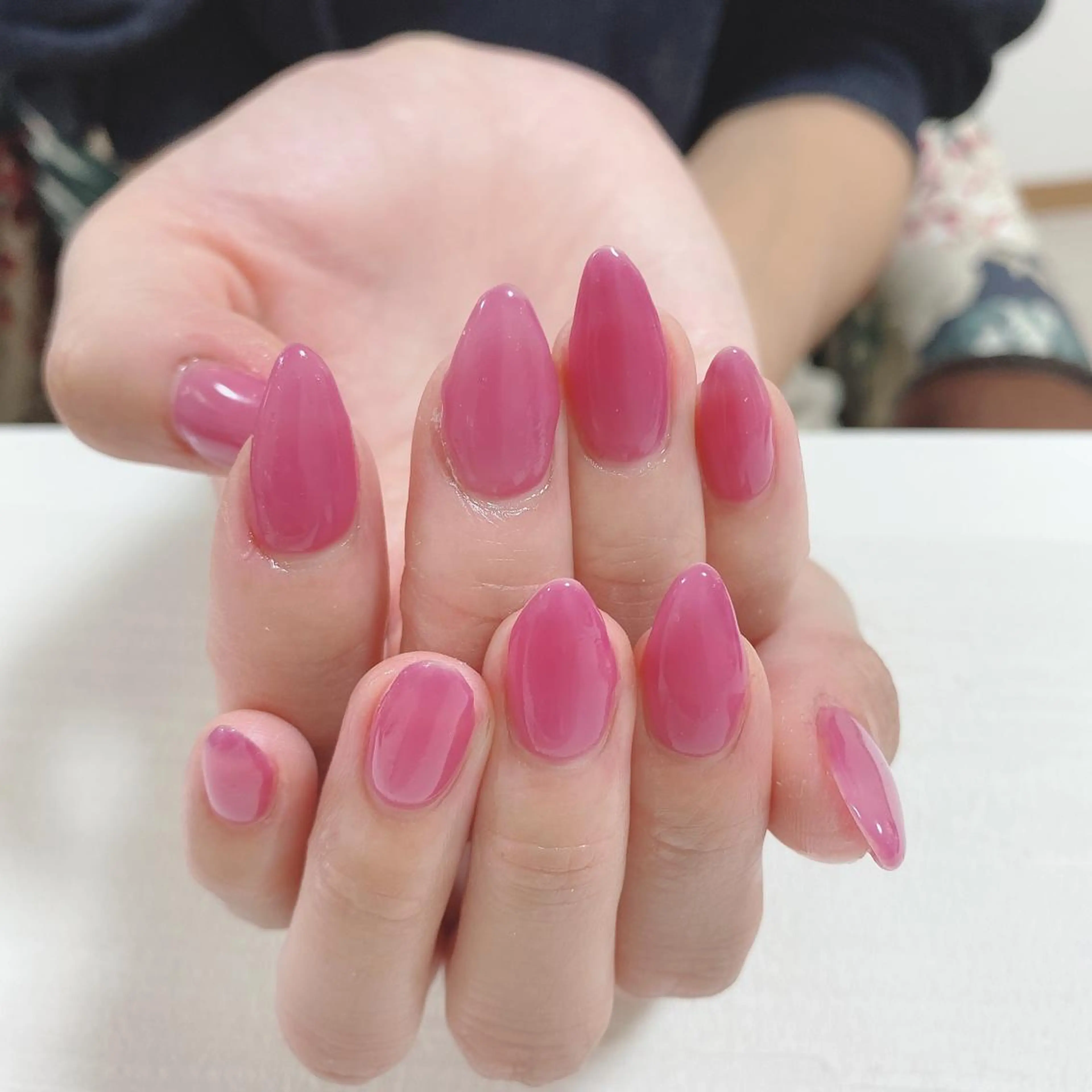 ネイル レ ティリンのネイルデザイン