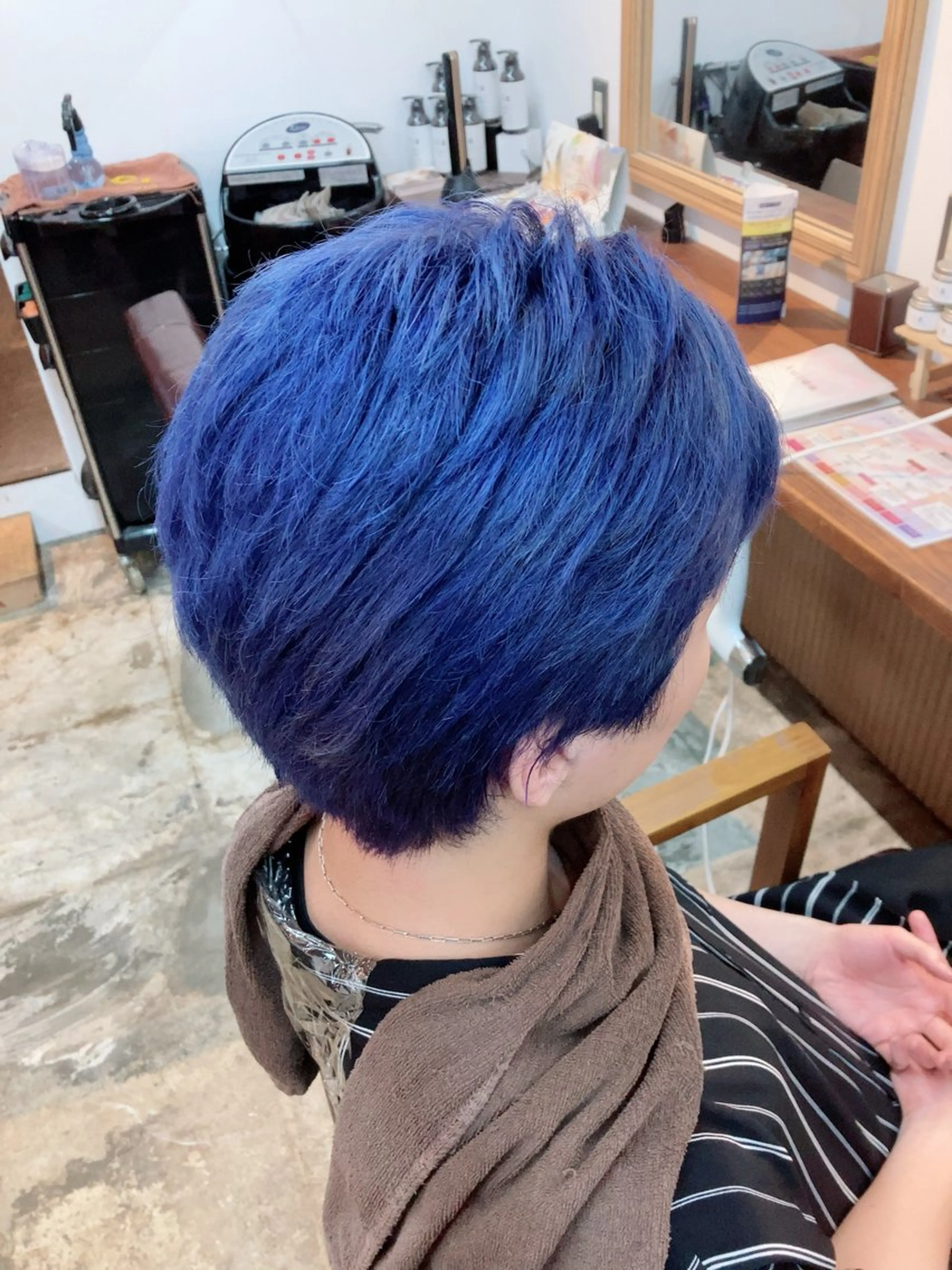 ショート カラー メンズ メンズブリーチ ブリーチ ブルーカラー ヘアカラー トリートメント ヘアセット ROSSO Hair&SPA五反野店所属・💫 シュン💫のヘアスタイル