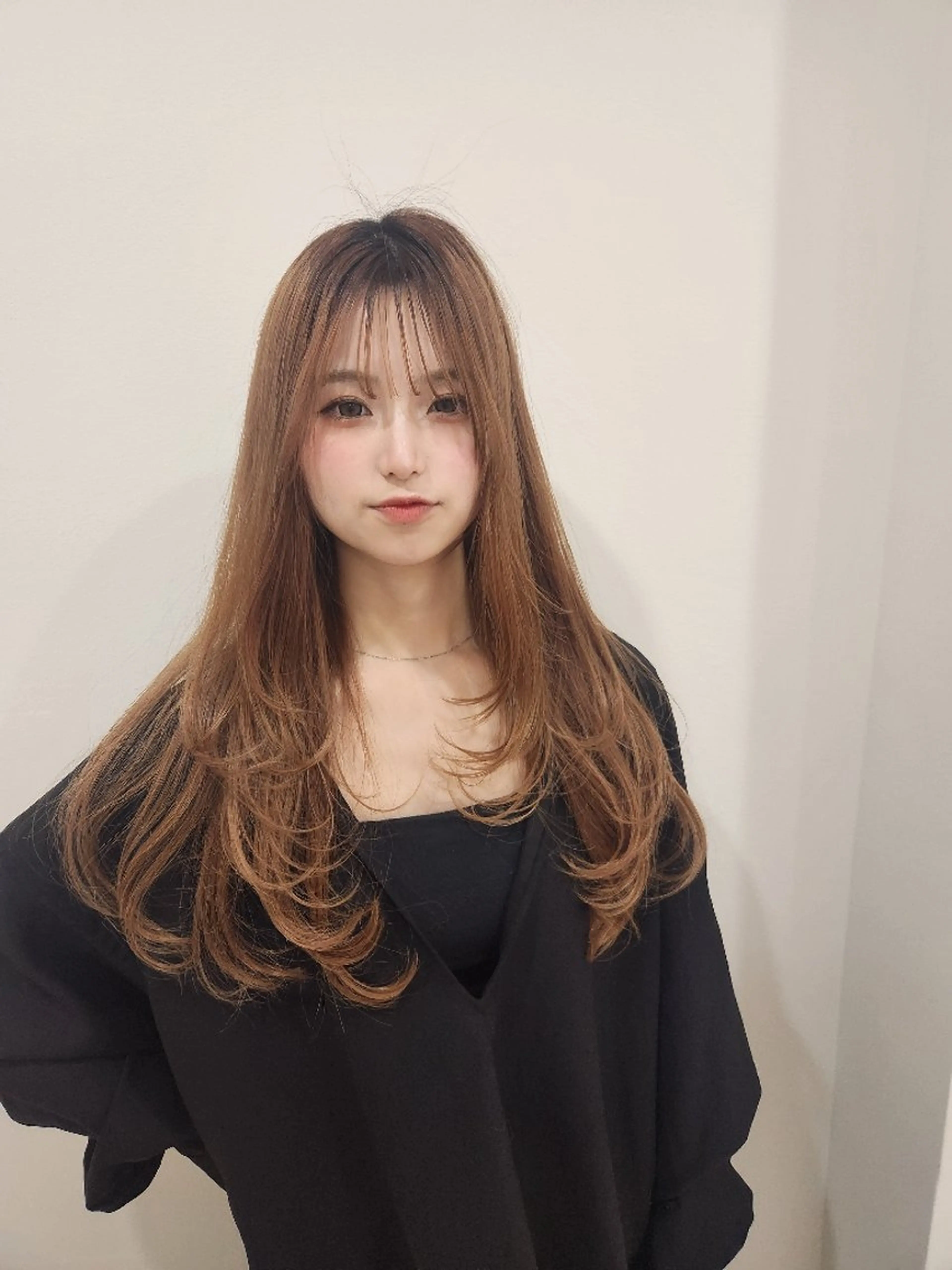 【艶絹髪】カット+縮毛矯正+髪質別トリートメントの写真