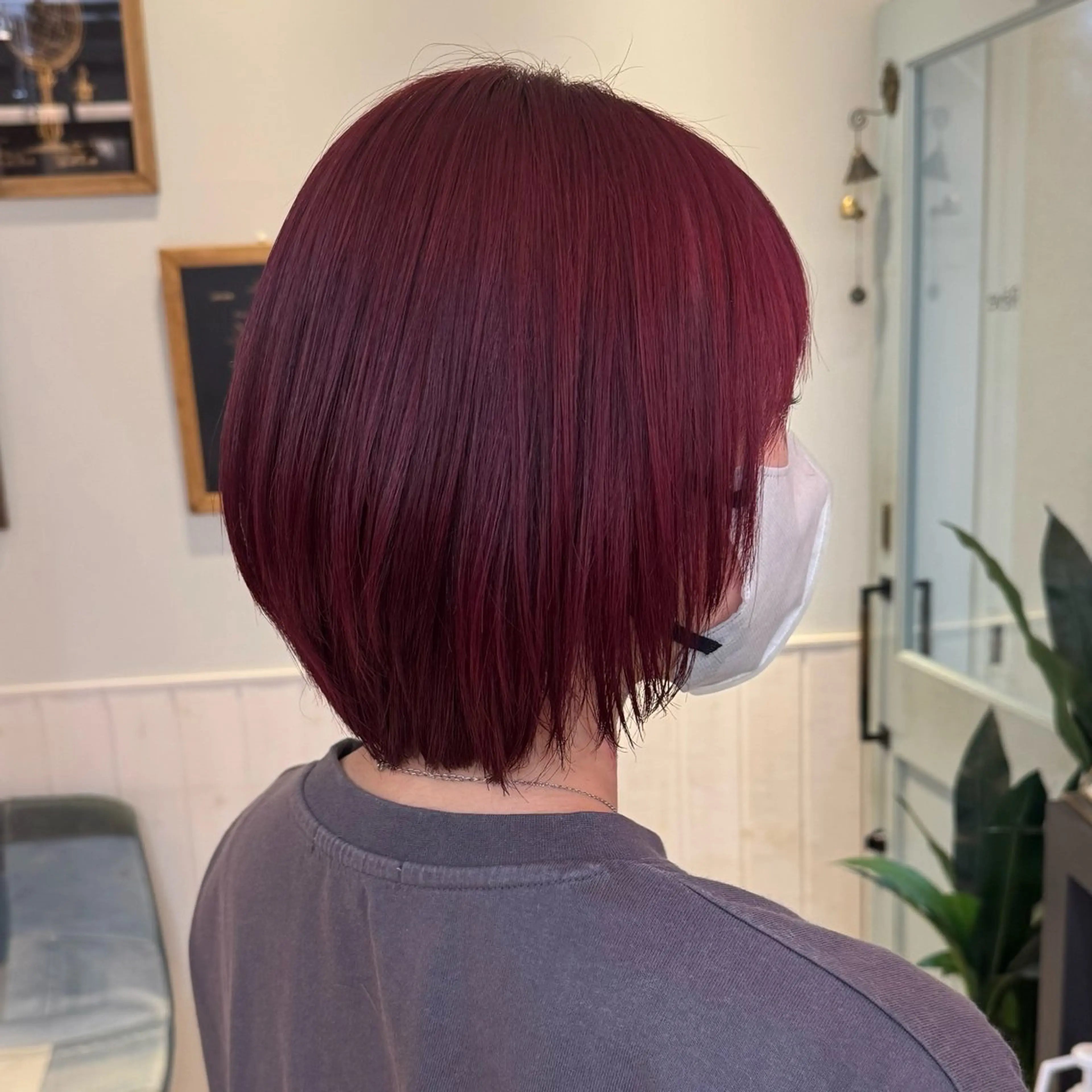 ミディアム カラー ブリーチ カシス レッドカラー カット ヘアカラー トリートメント 🍀ブリーチ/艶カラ ー🍀 コイケのヘアスタイル