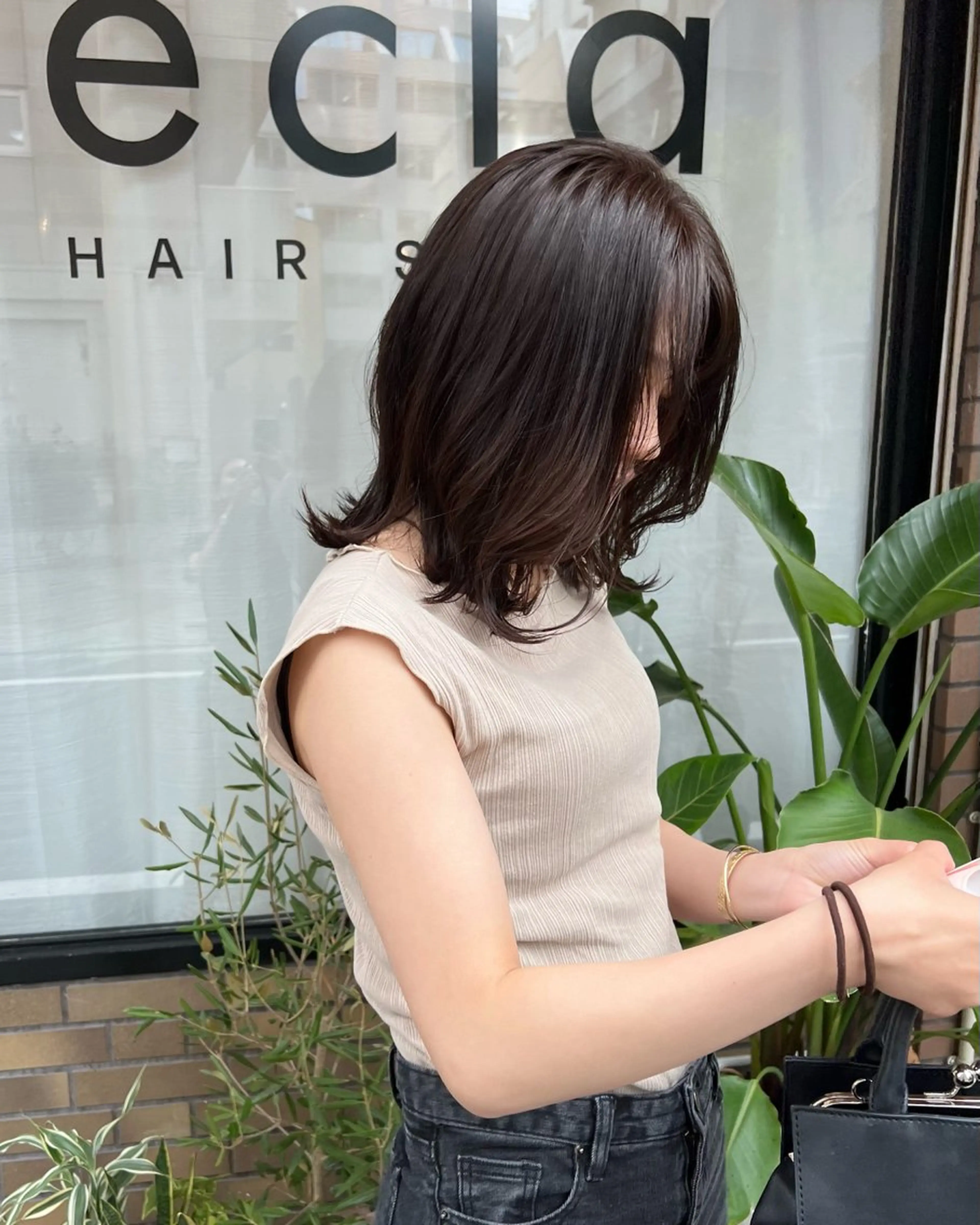 ミディアム くびれヘア カット yukiko/美容師 髪質改善×肌質改善のエステ・リラクイメージ