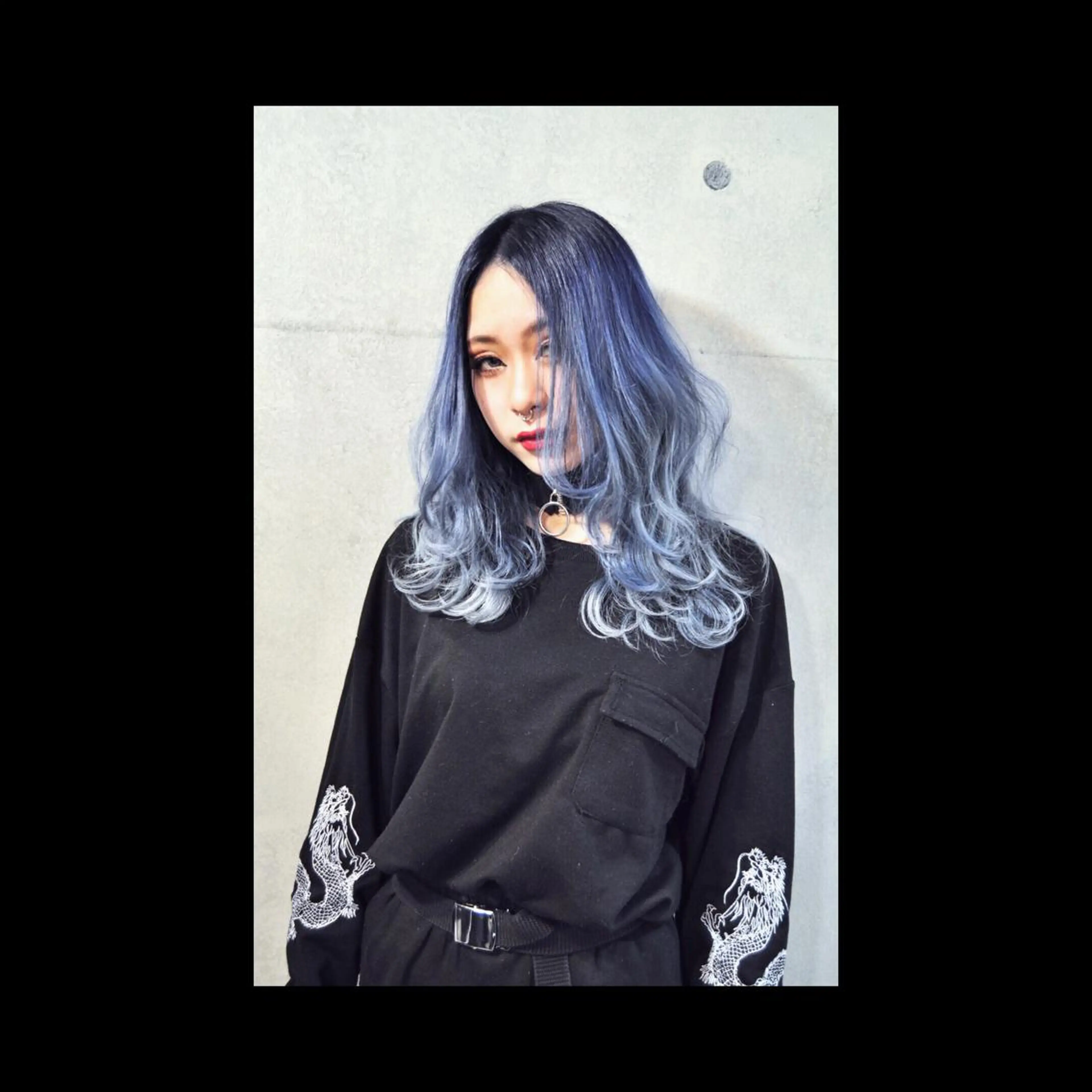 セミロング カラー ヘアカラー 及川シゲル 髪質改善講師のヘアスタイル