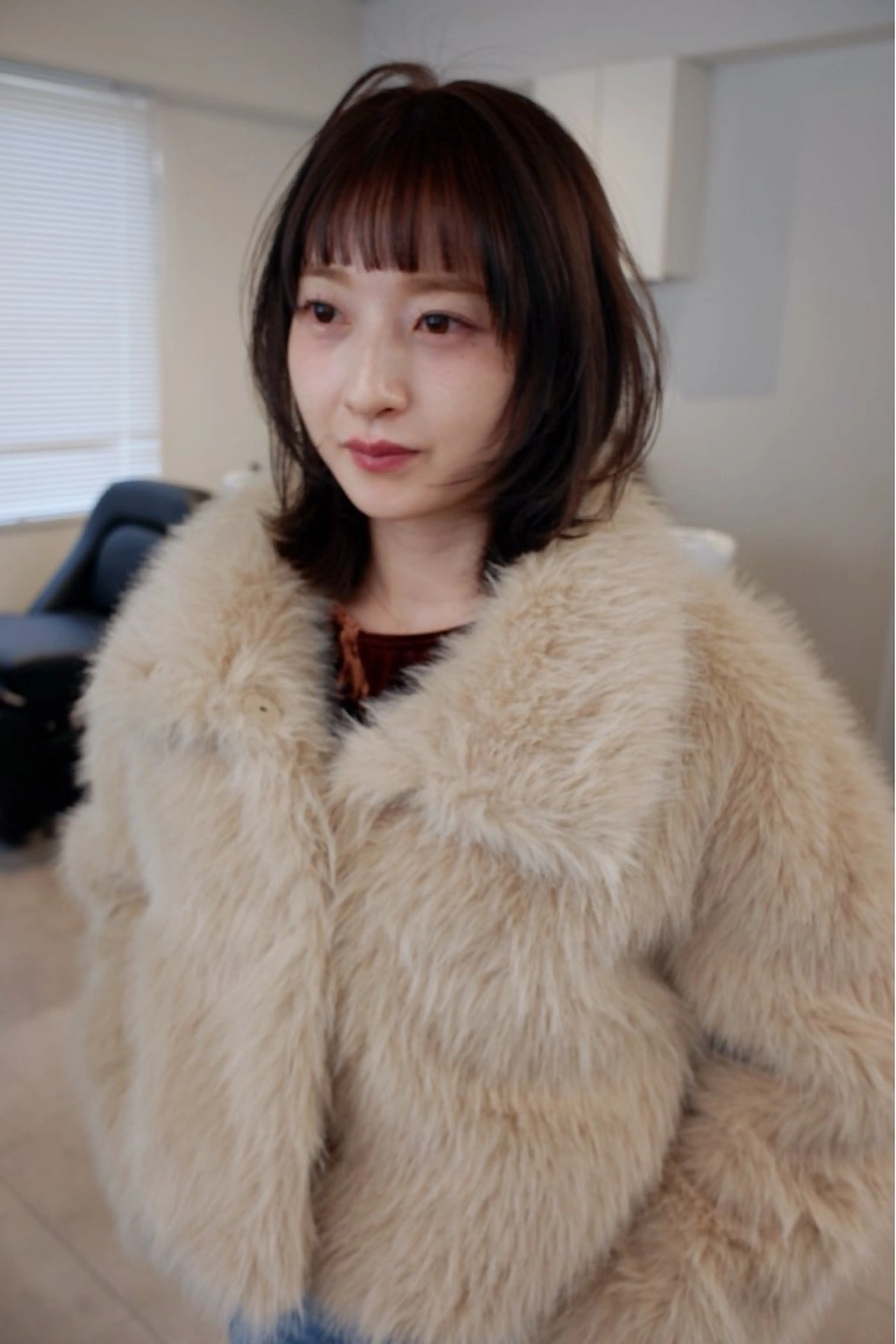 ミディアム カット 縮毛矯正 瀬利 華加のヘアスタイル