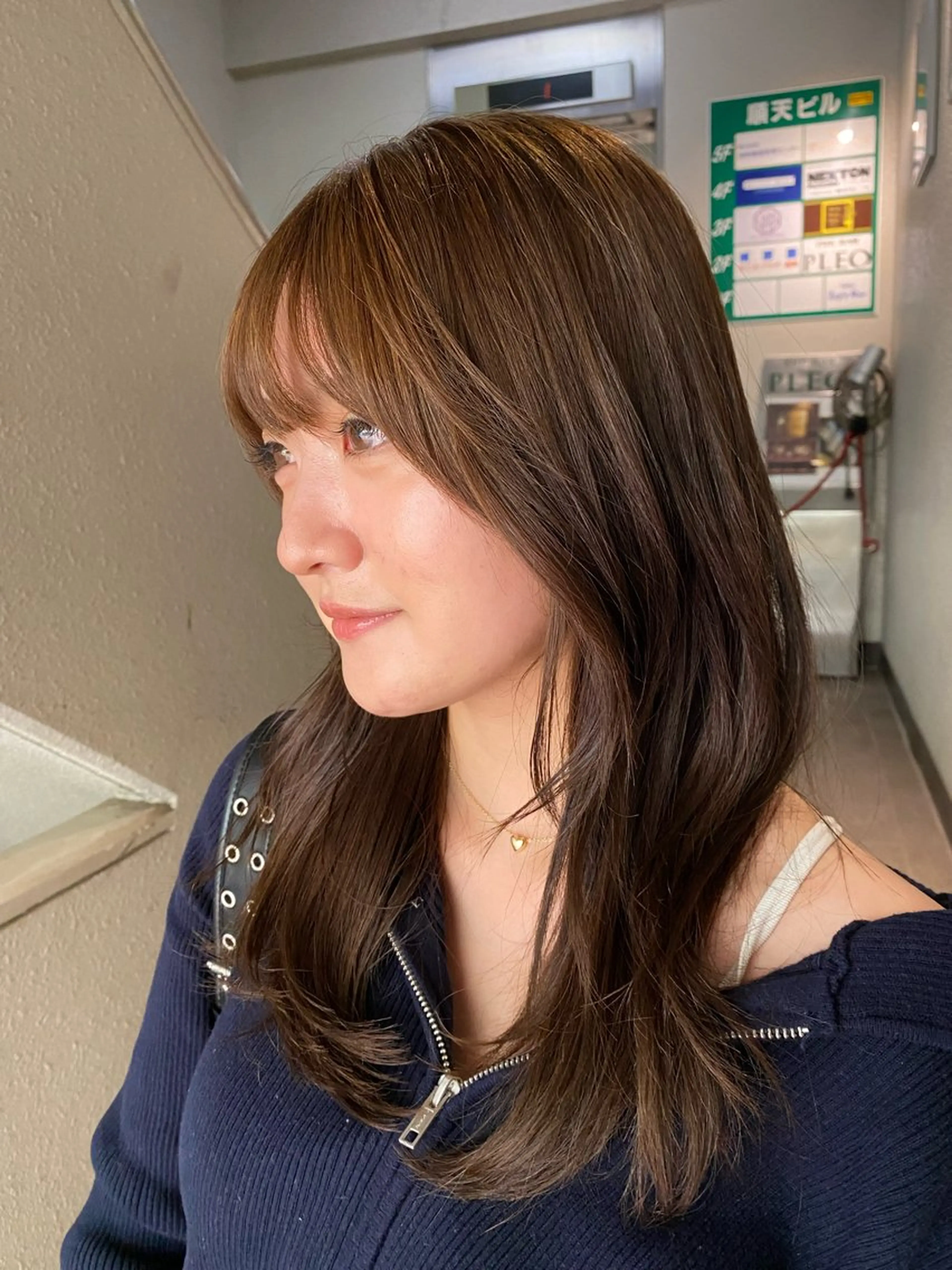 ロング カラー カット ヘアカラー ナチュラルヘア🫧 ナナミのヘアスタイル