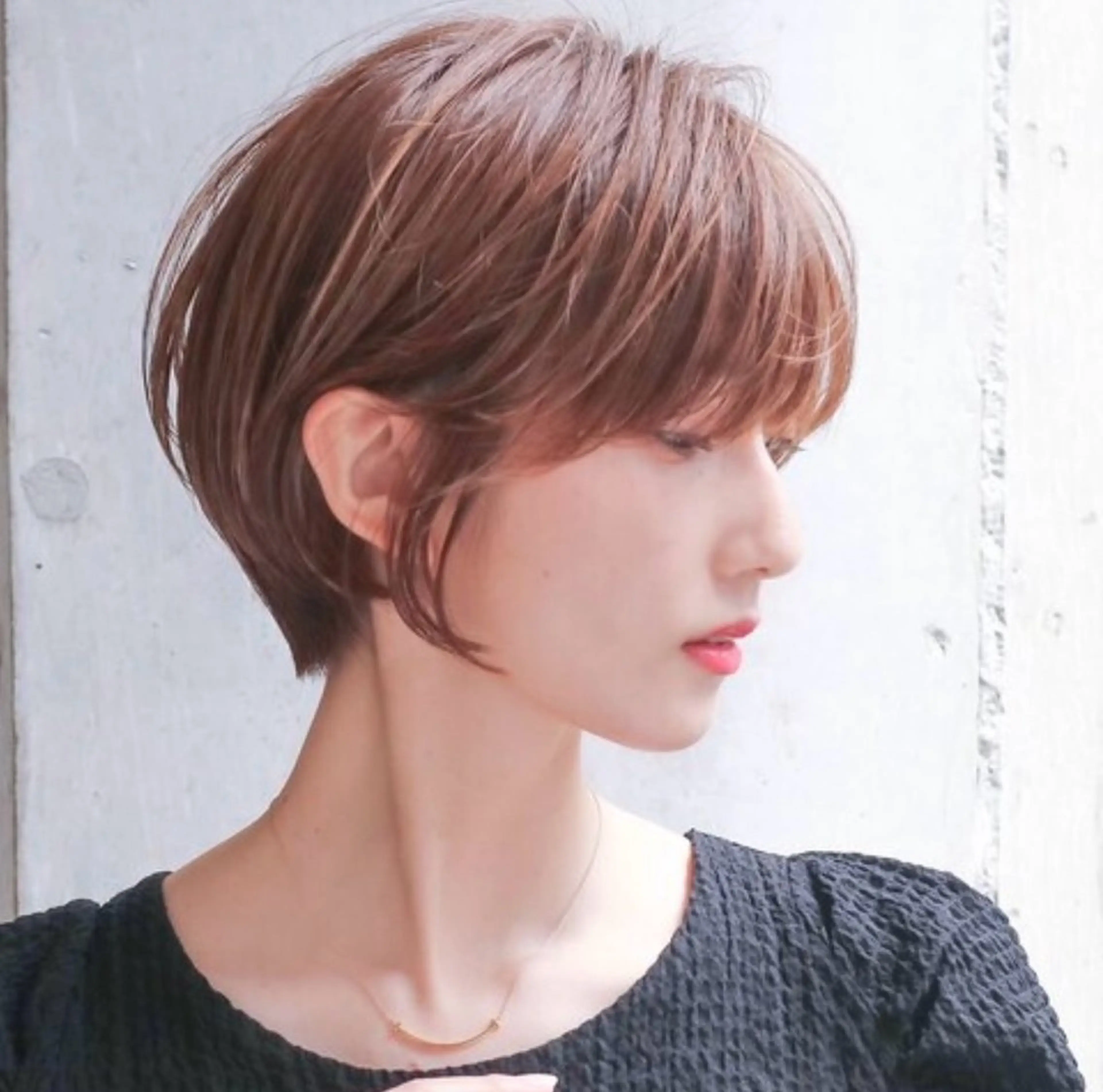 ショート 韓国風透明感カラー／ Natsumiのヘアスタイル