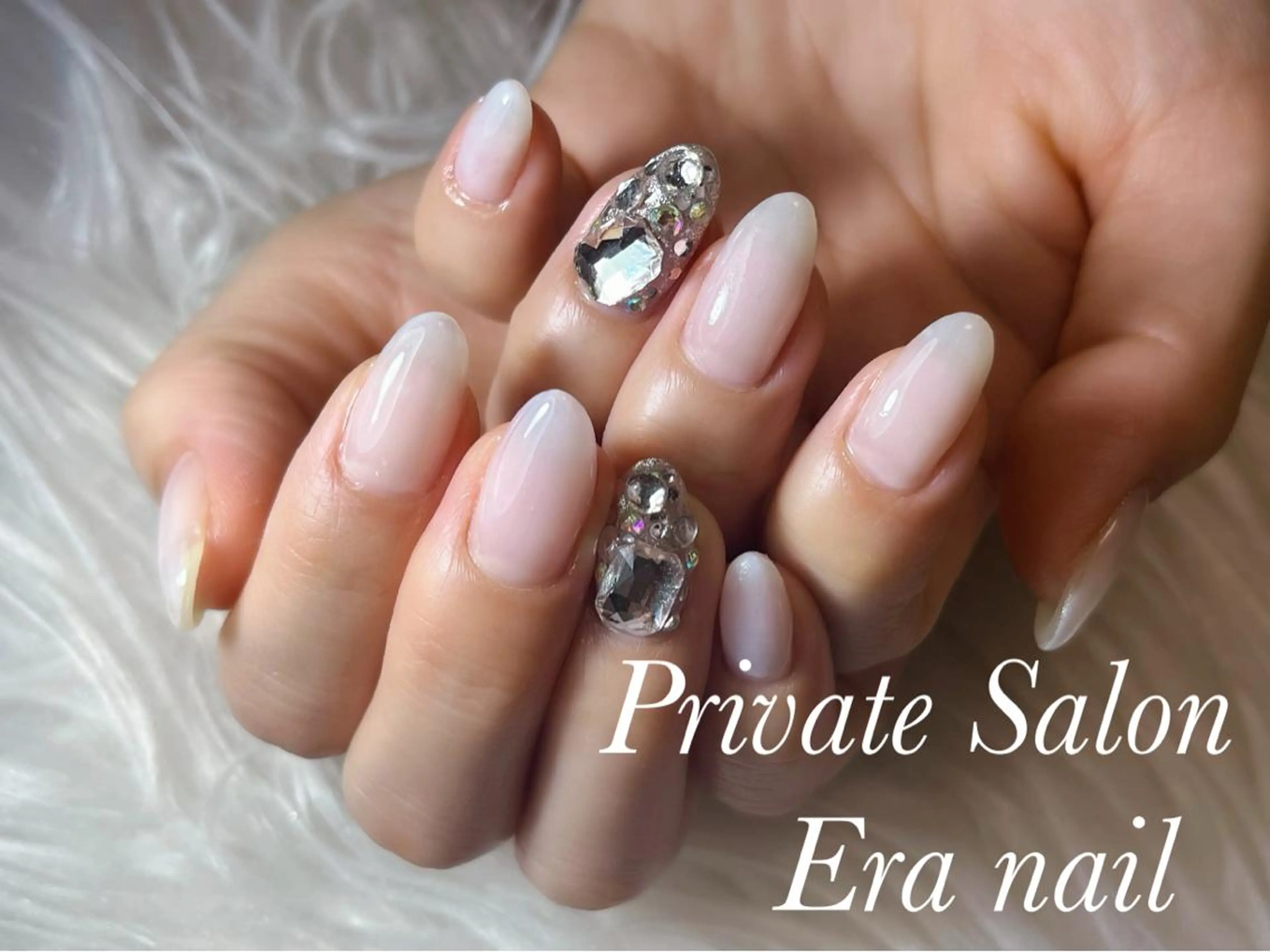 ネイル ワンカラーネイル ストーンネイル ハンドネイル Era nailのネイルデザイン