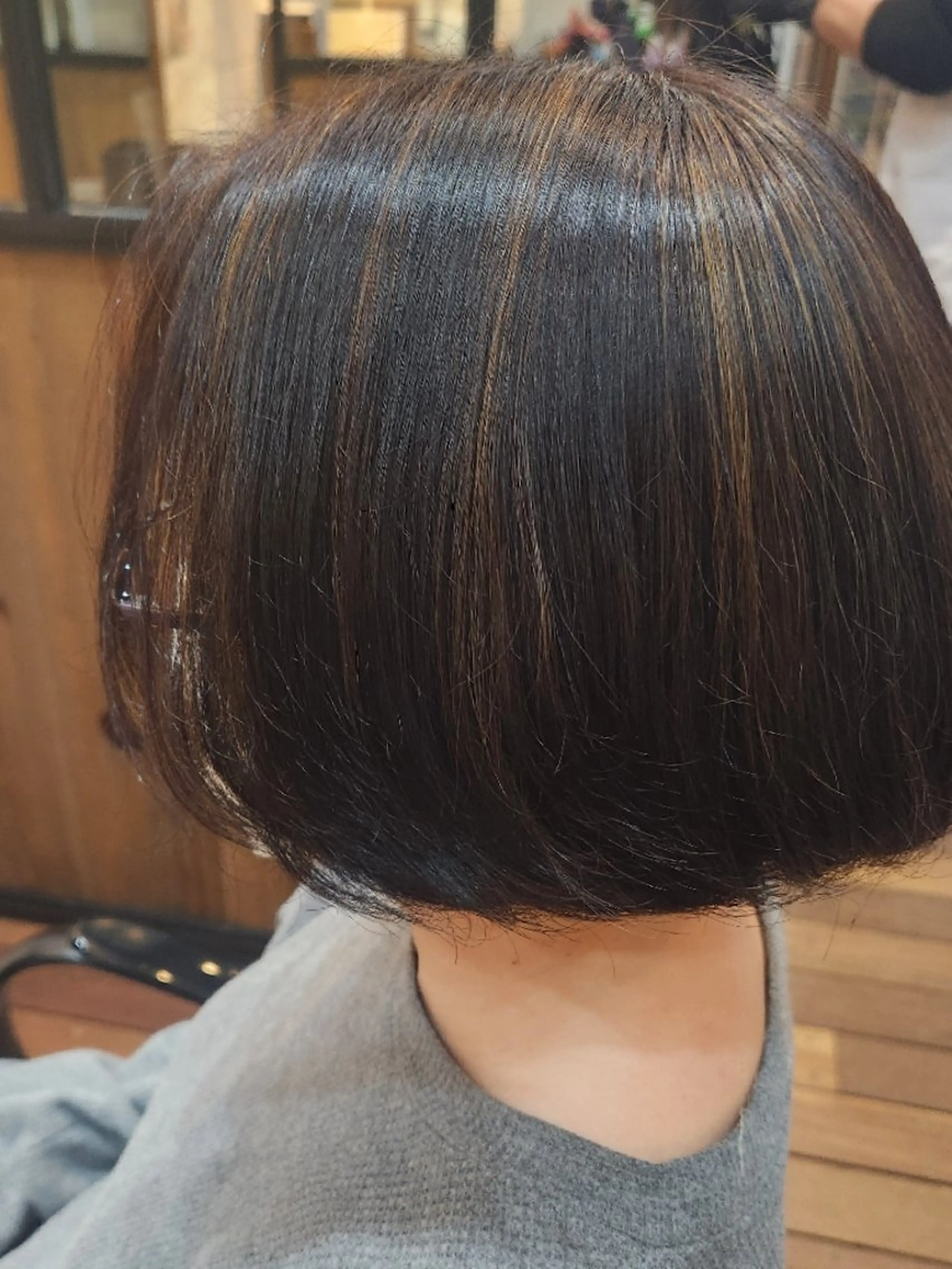 ショート アッシュ ハイライト ユウナ/眉ワックス /メンズカットモデルのヘアスタイル