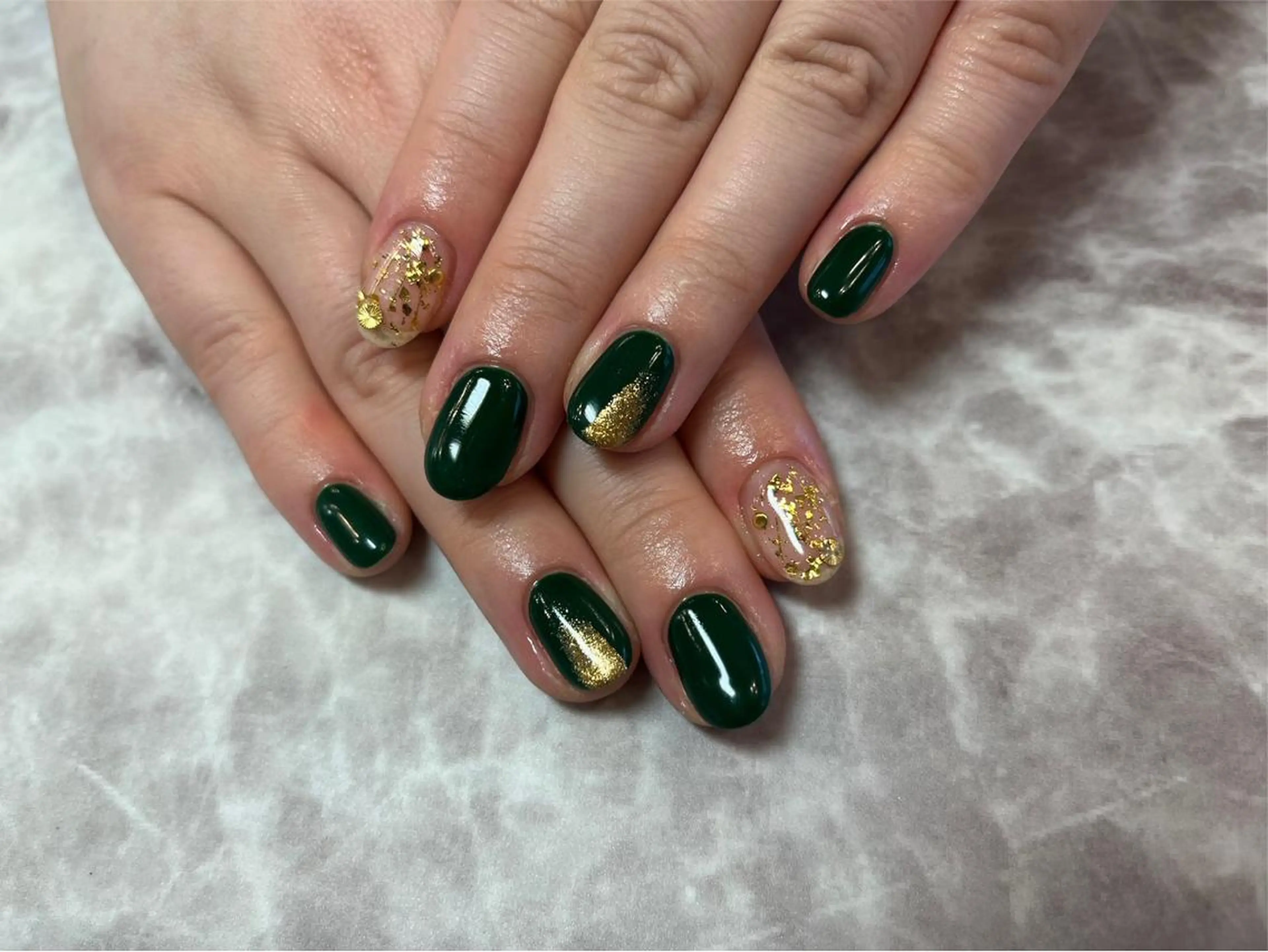 ネイル ネイルリボン 受付スタッフのネイルデザイン