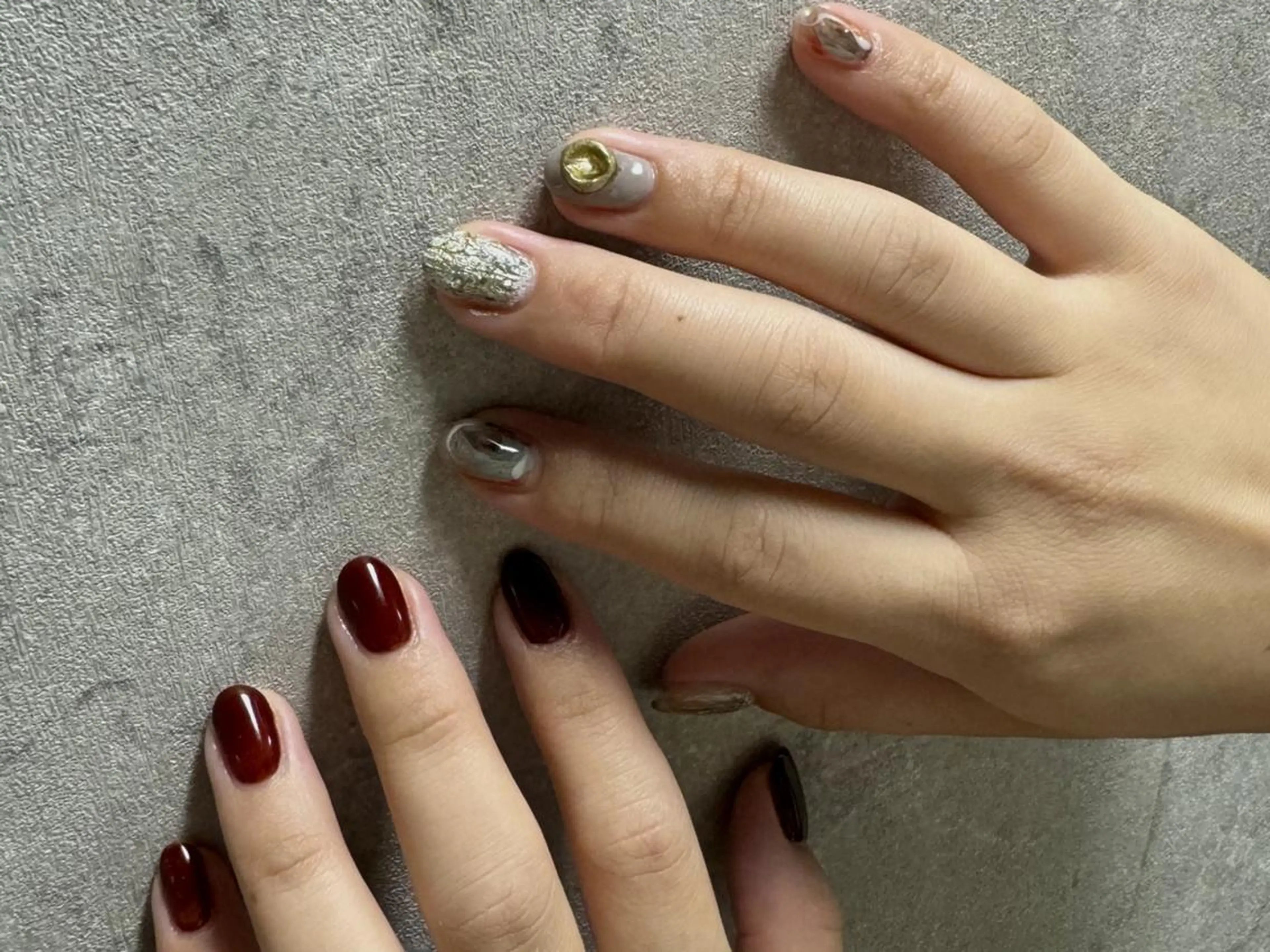 ネイル ジェルネイル 韓国ネイル ニュアンスネイル ワンホンネイル nailstudio eviz新宿店のネイルデザイン