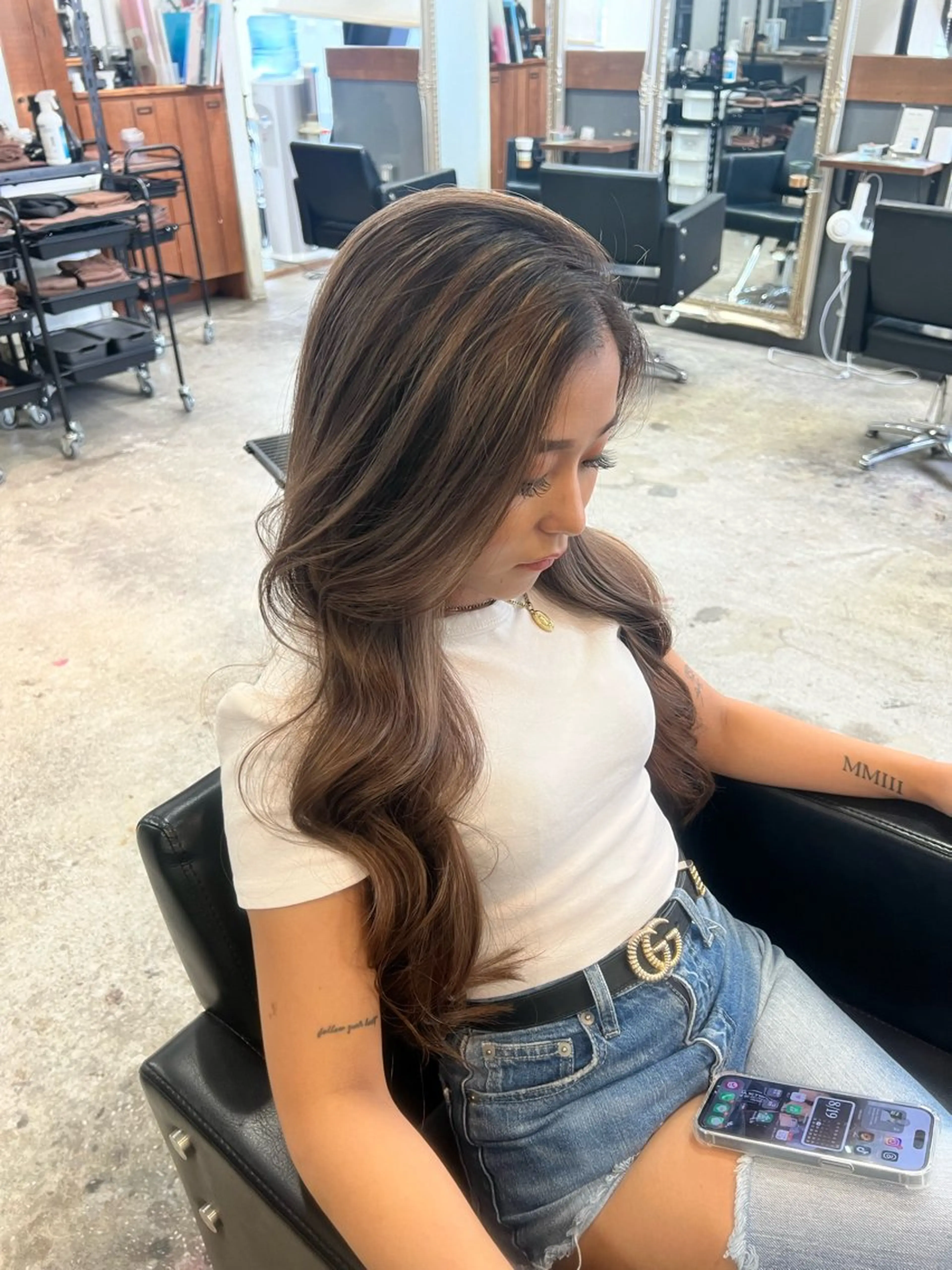 ロング ヘアカラー ☀️中嶋 そら☀️のヘアスタイル