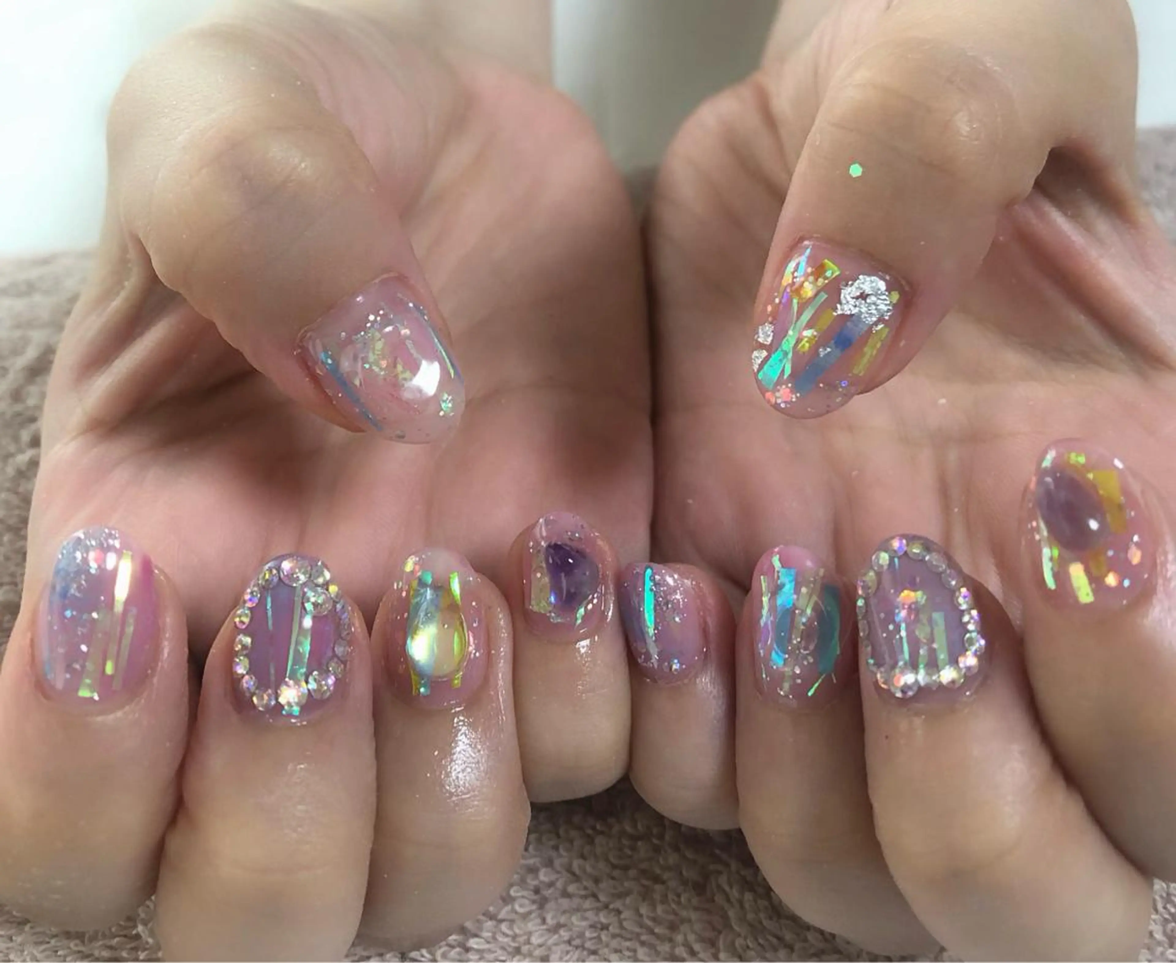 ショート ネイル 中谷 亜佑美のネイルデザイン