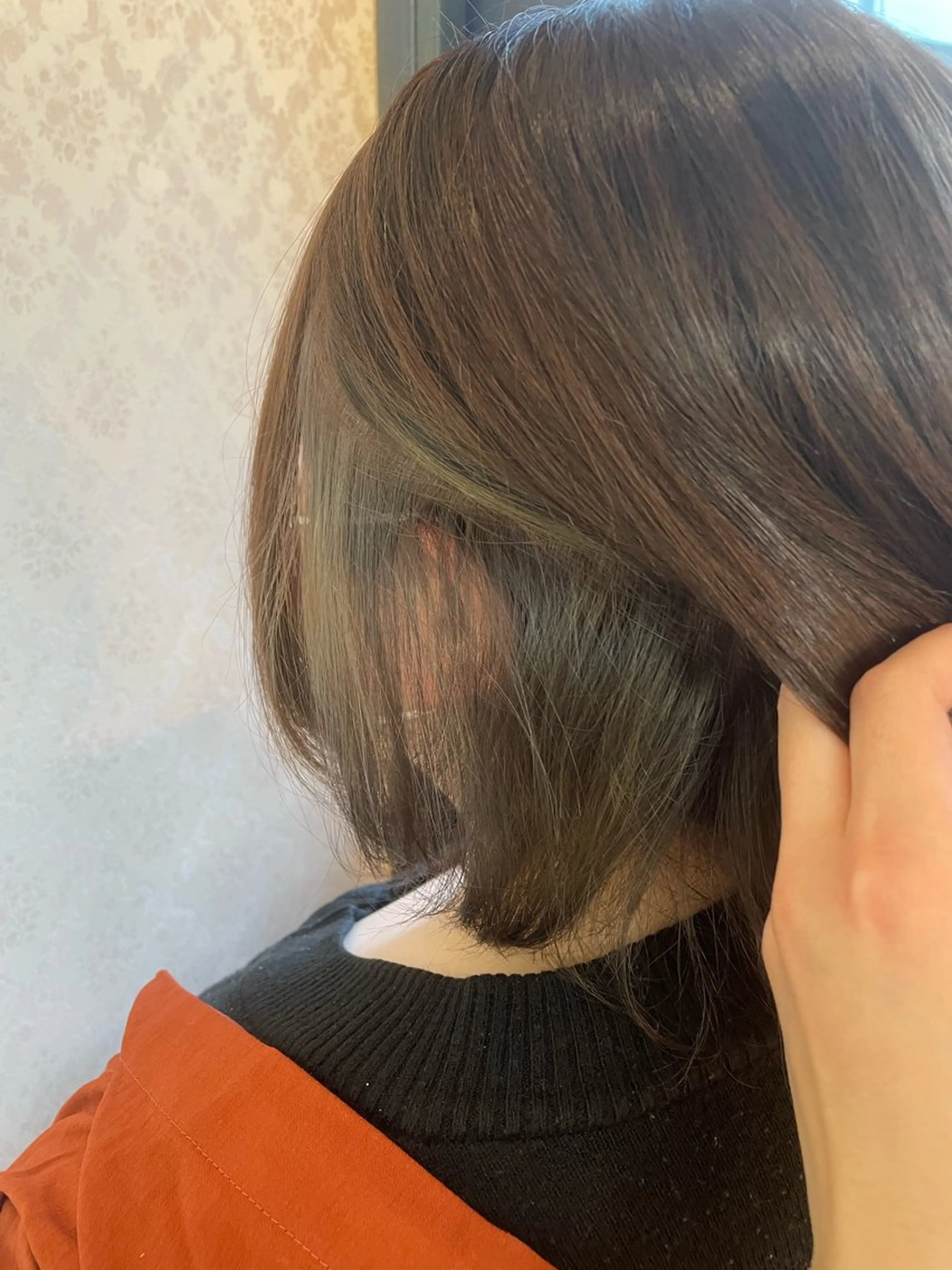 カラー ヒヨシ ルナのヘアスタイル