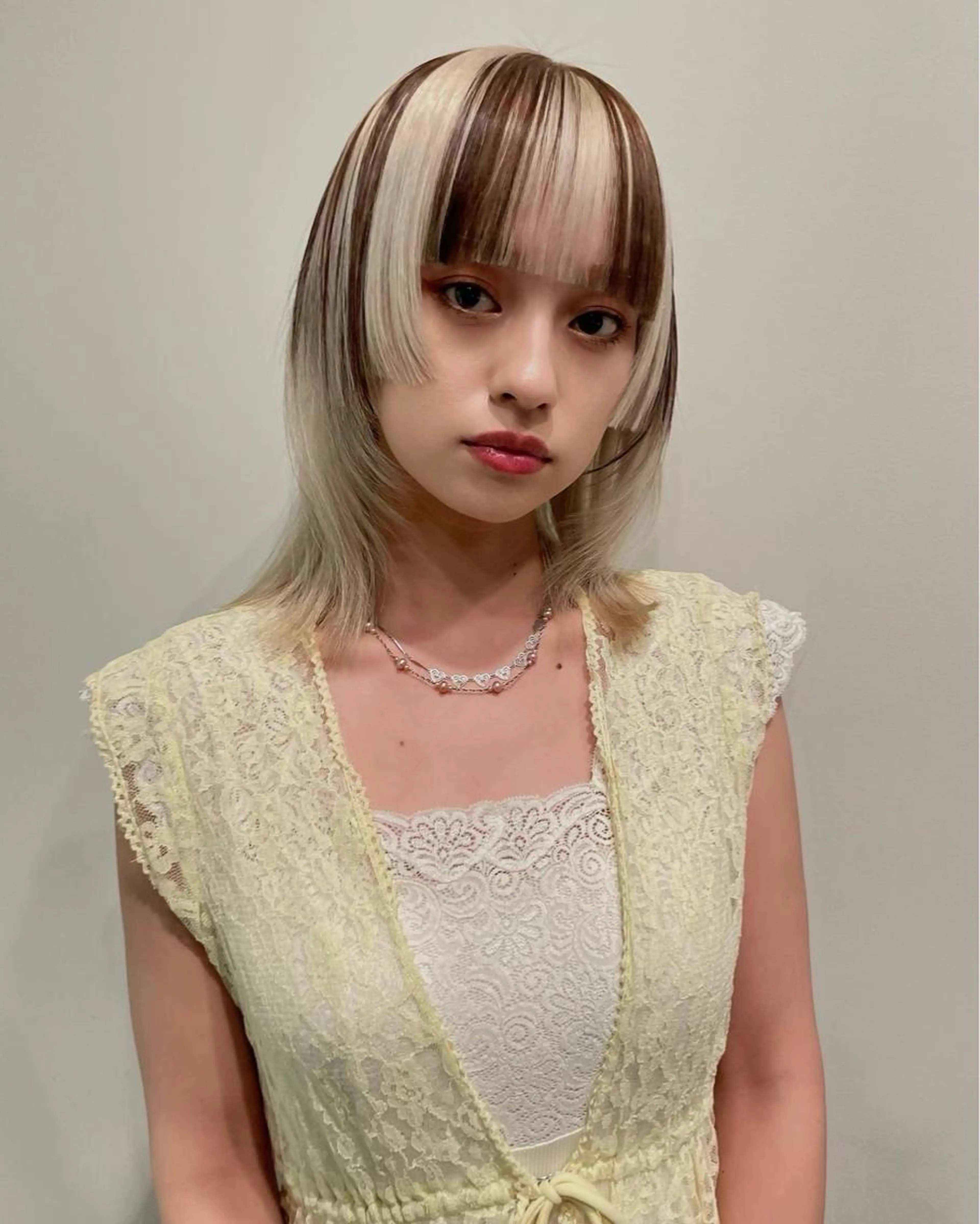 新規限定　カット＋ダブルカラー #レイヤーカット#ウルフ#姫カット#ブリーチ#抜きっぱなしブロンド#デザインカラーの写真