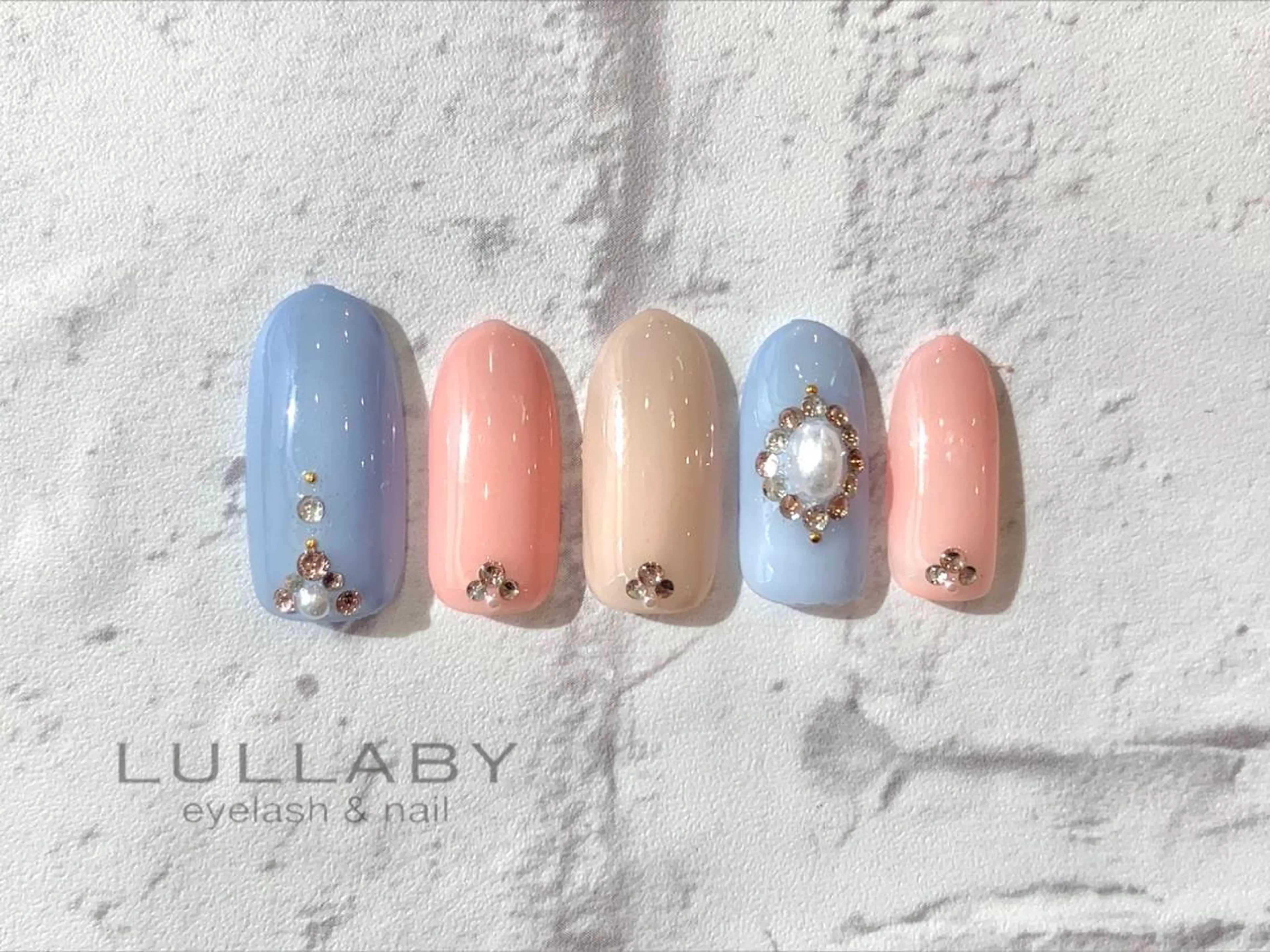 ネイル LULLABY  三軒茶屋店のネイルデザイン