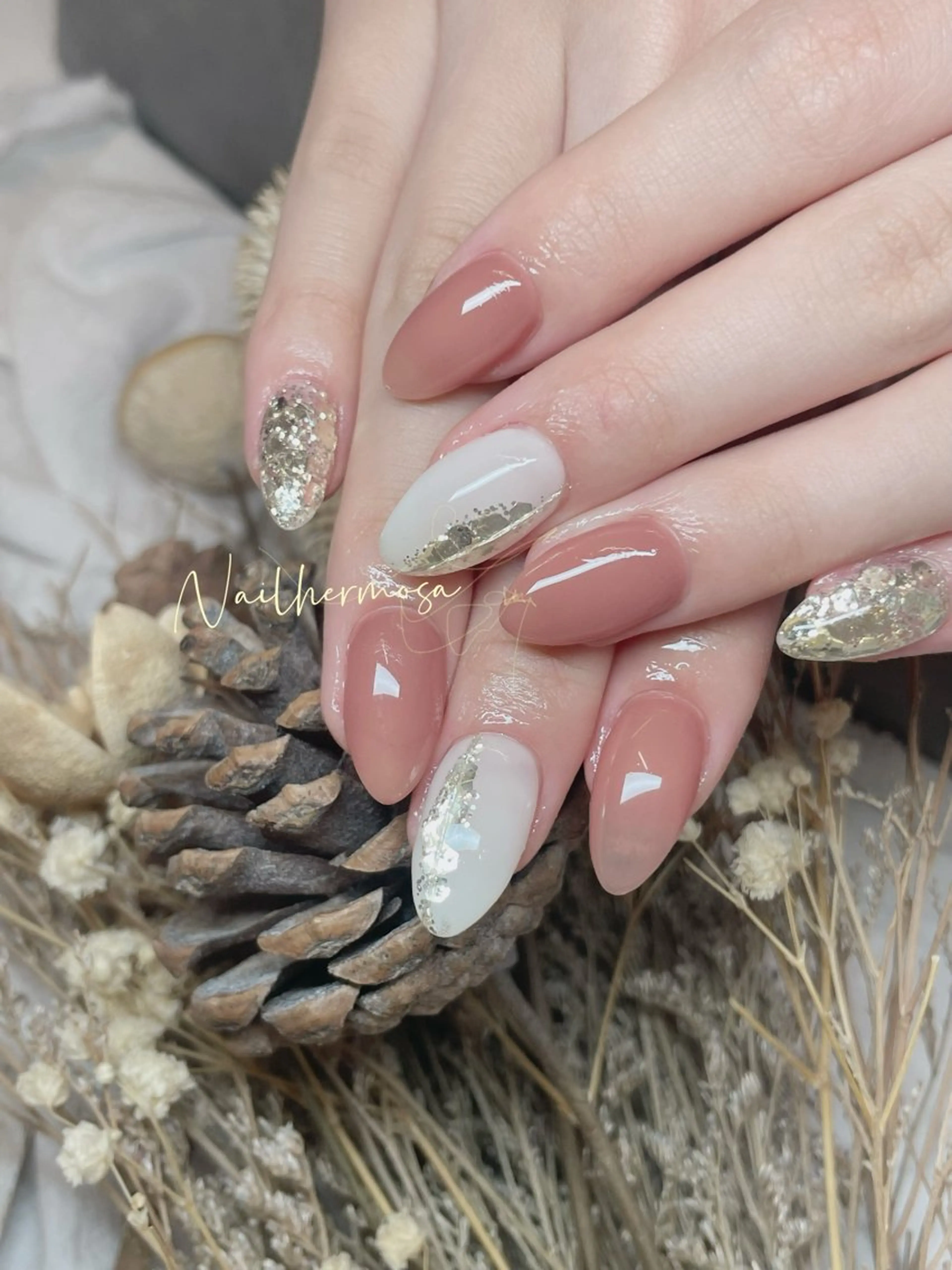 ネイル 長さ出し フラッシュネイル フットネイル ジェルネイル マグネットネイル ハンドネイル エルモサ YURIKAのネイルデザイン