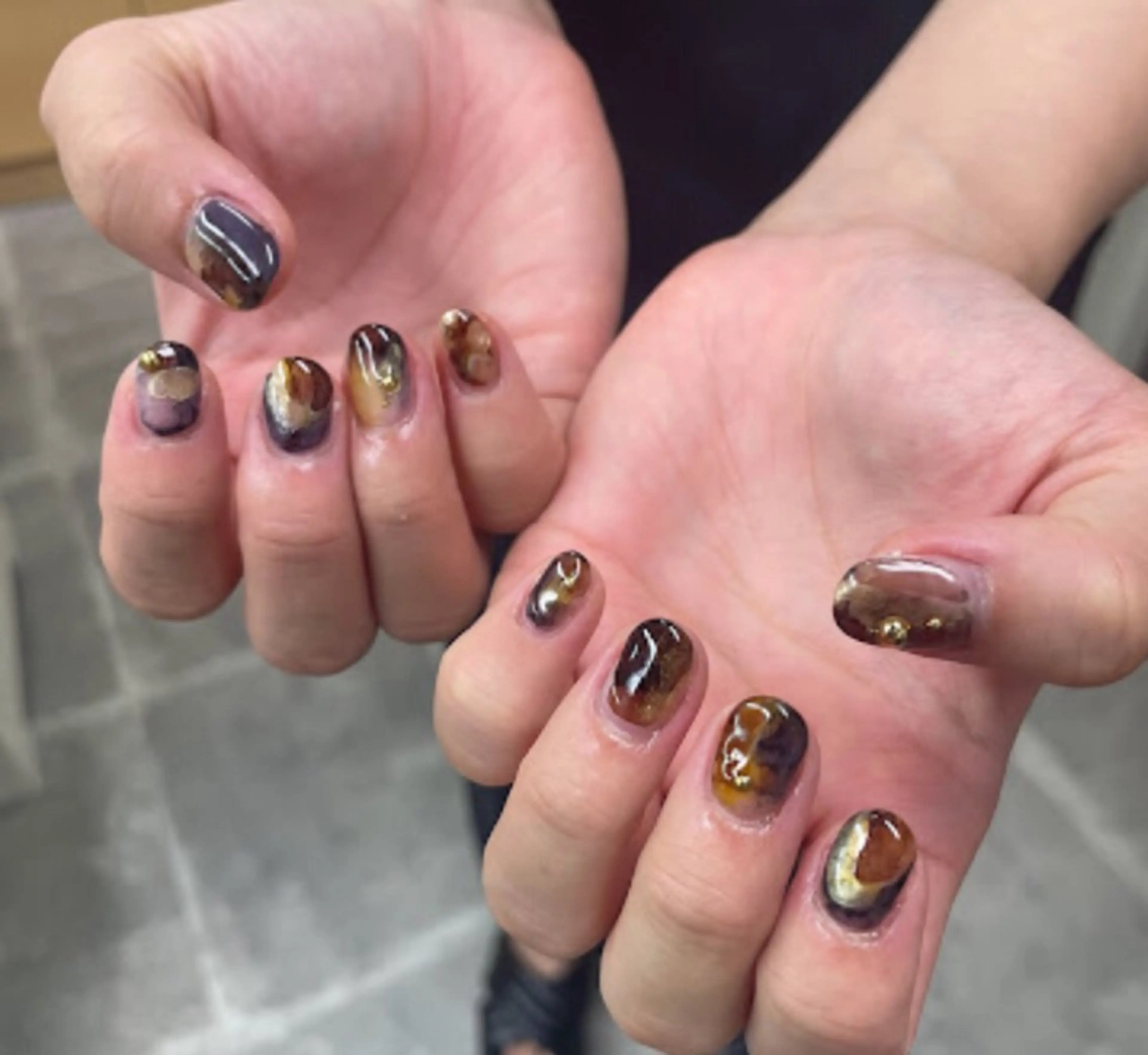 ネイル アートネイル ジェルネイル ニュアンスネイル スカルプネイル nailstudio eviz新宿店のネイルデザイン