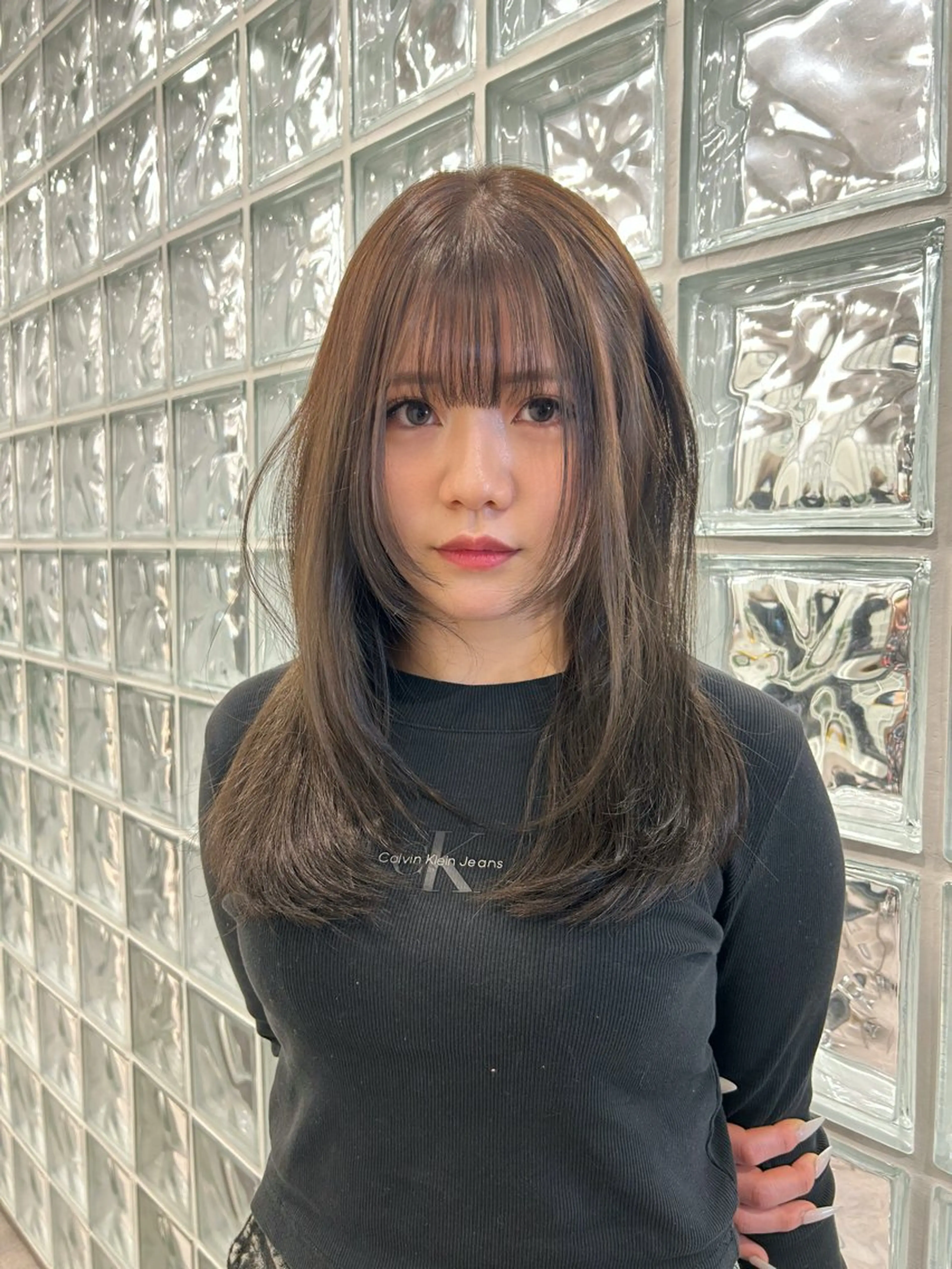 セミロング カラー 透明感カラー グレージュ レイヤーカット ミルクティーベージュ /sara💛のヘアスタイル