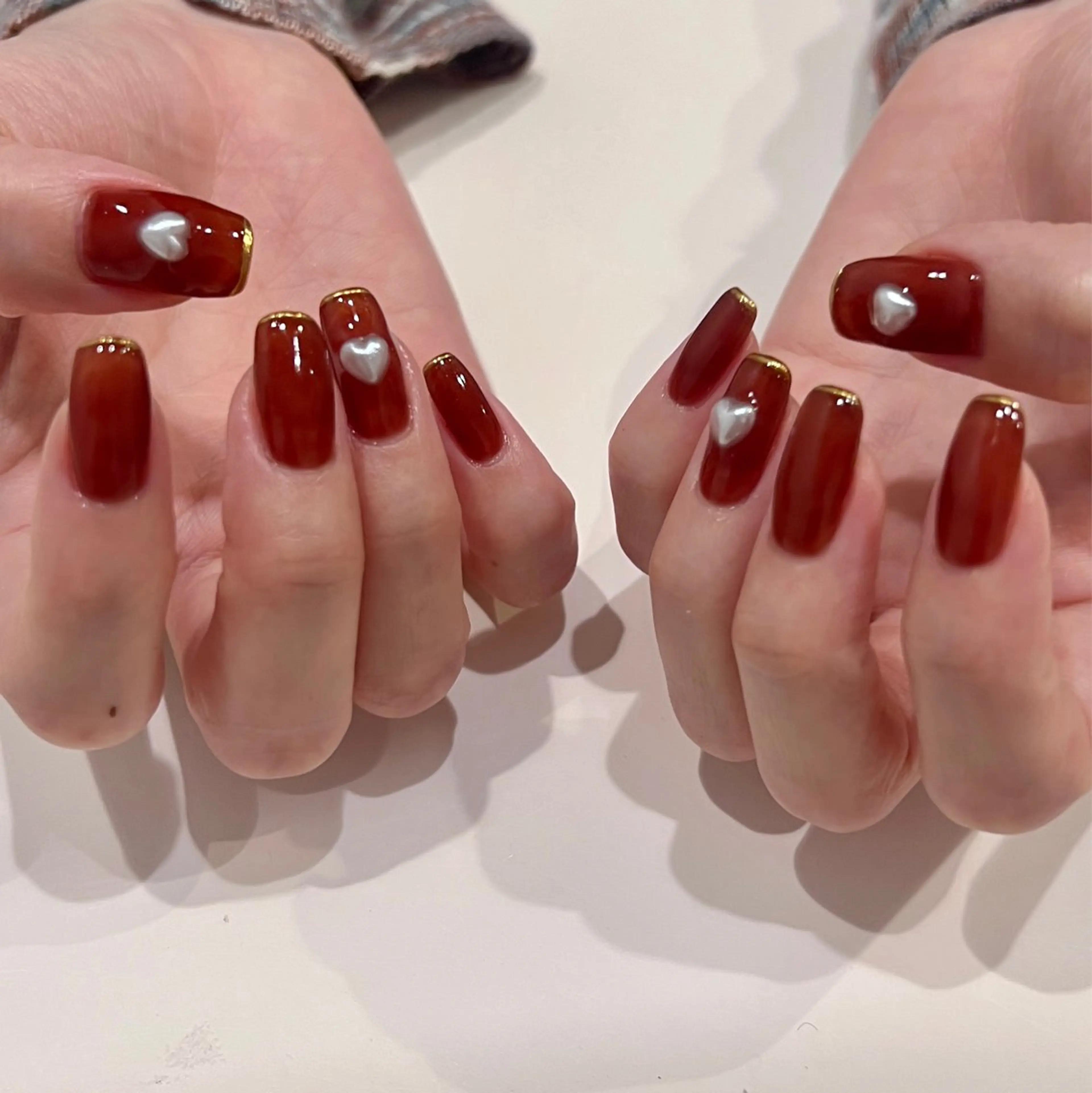 ネイル アートネイル フレンチネイル ハート 持ち込み バレンタイン ハンドネイル REHTOF ｜朝7時Open☀️のネイルデザイン