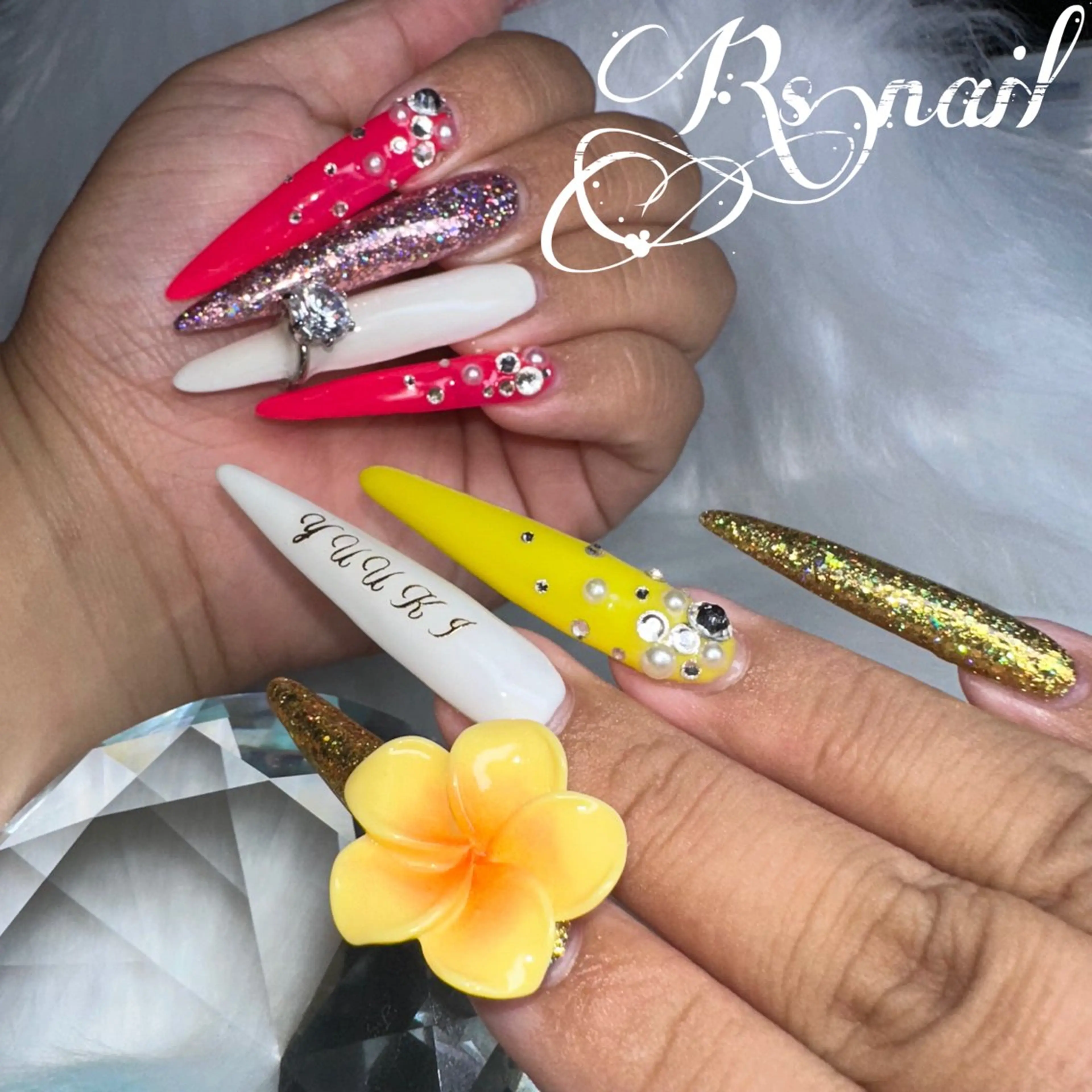 ネイル 加藤 麗華のネイルデザイン