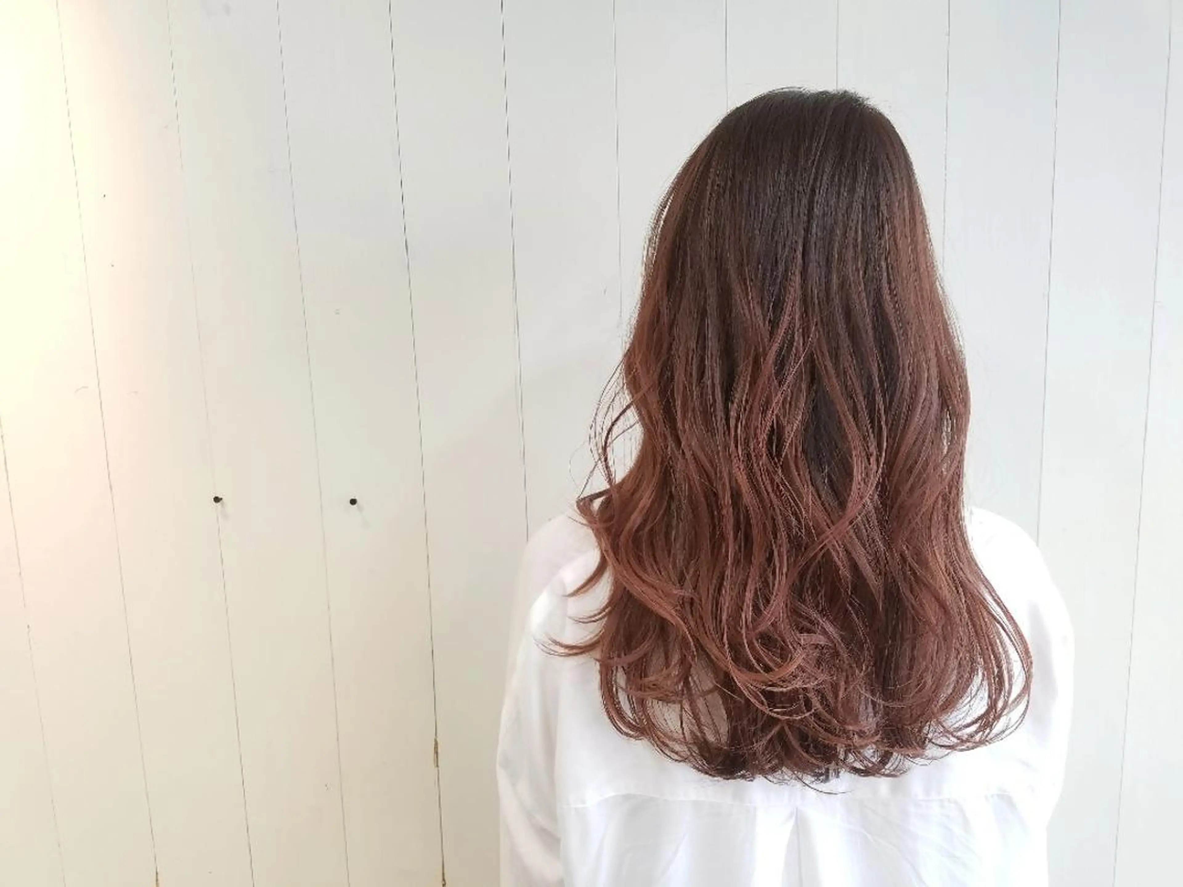 ロング カラー アッシュ ハイライトカラー ピンクカラー ピンクアッシュ ハイライト imai /カット/パーマのヘアスタイル