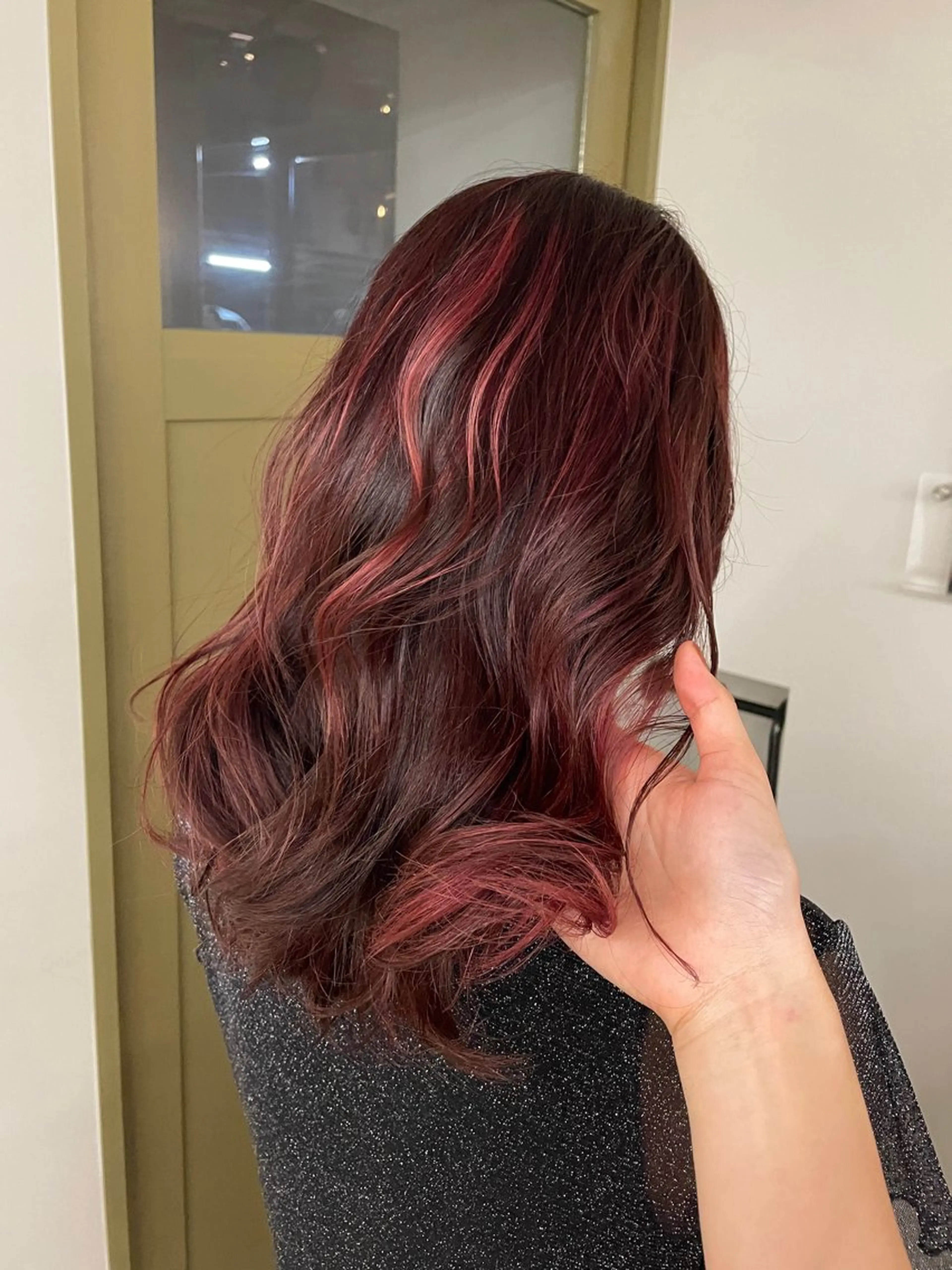 セミロング カラー ヘアカラー トリートメント tonari所属・ブリーチモデル/ カットモデル/Riaのヘアスタイル