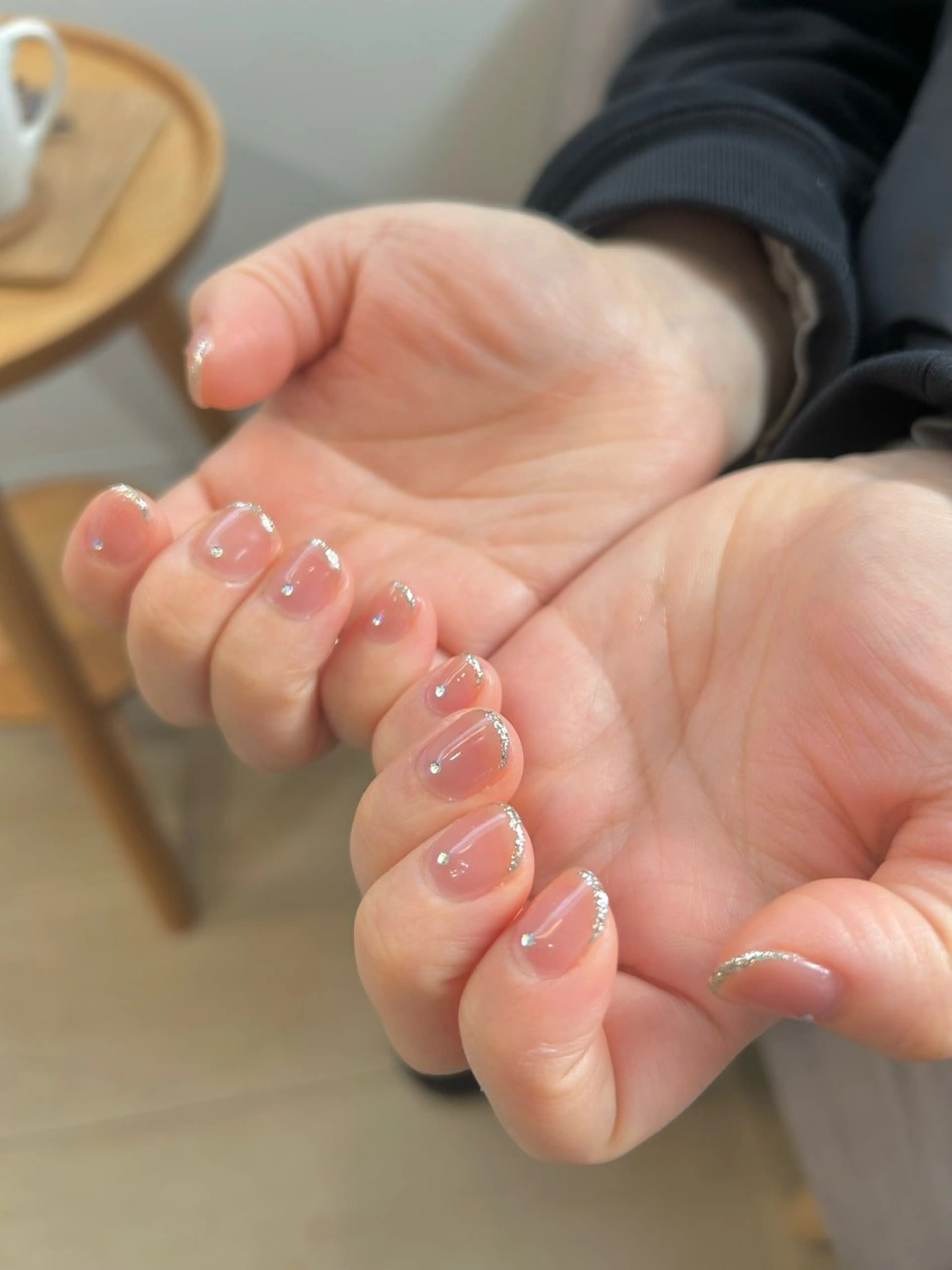 ネイル シンプルネイル ハンドネイル COR.(ｺﾙ)所属・COR. (ｺﾙ)ネイルサロンのネイルデザイン