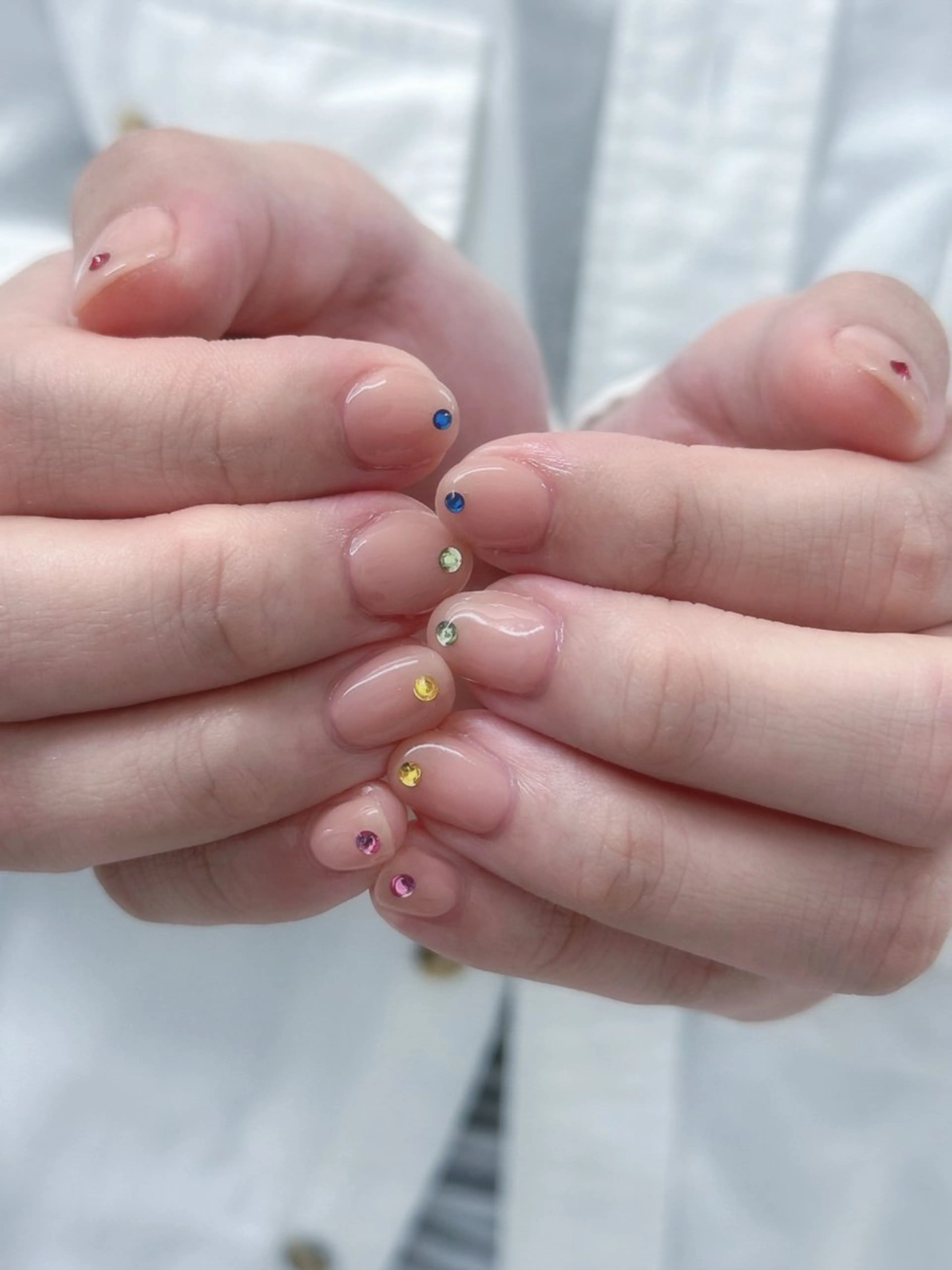 ネイル ワンカラーネイル ストーンネイル Lignal.liit【リグナルリット】所属・Lignalliit KANAKO🦭のネイルデザイン