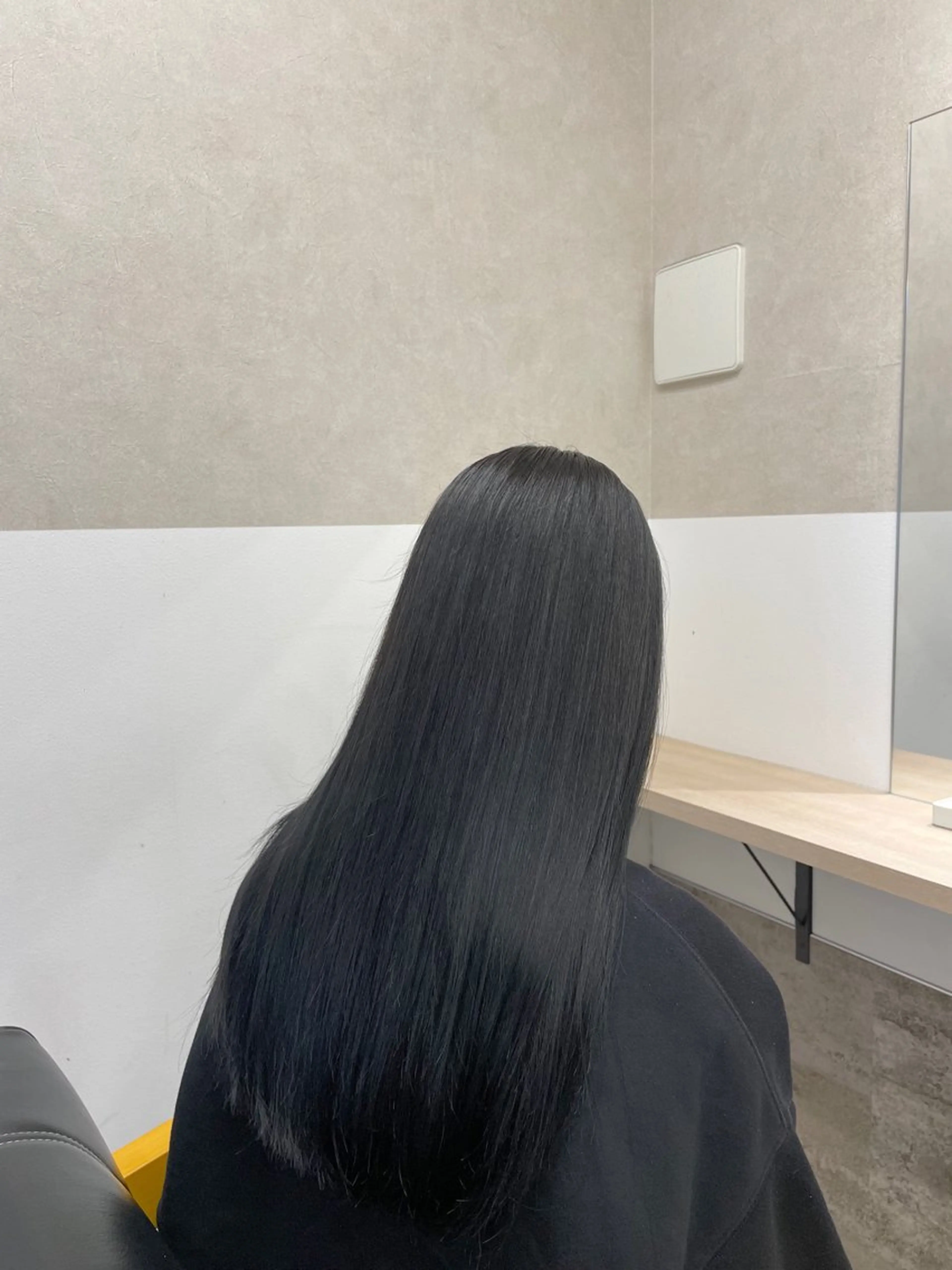 ロング カット ヘアカラー 縮毛矯正 GISEL TAKUYAのヘアスタイル