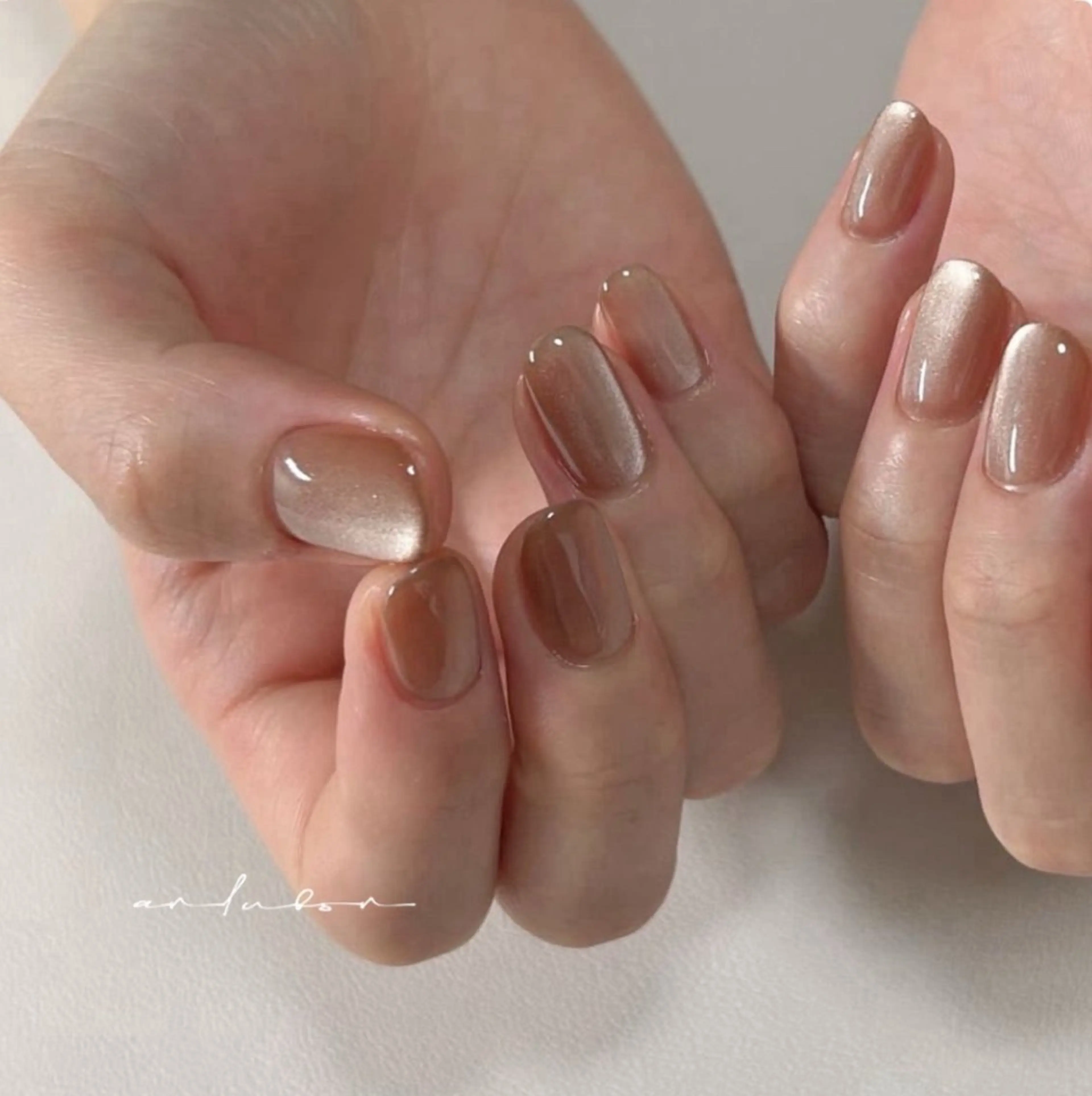 【オフ有】マグネットネイル💛🧲の写真