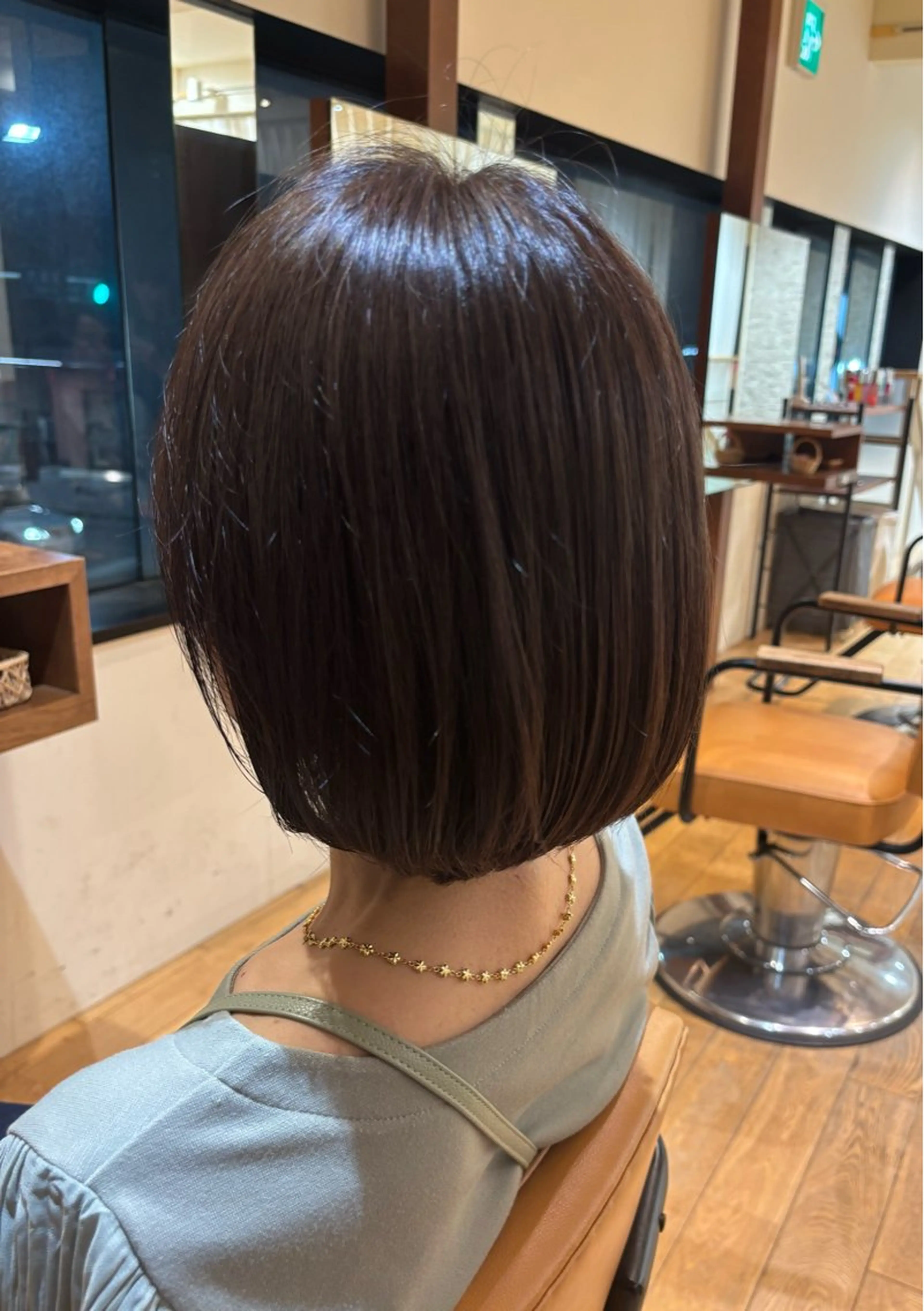 ミディアム カラー カット ヘアカラー おもだか　がく /レディースカットのヘアスタイル