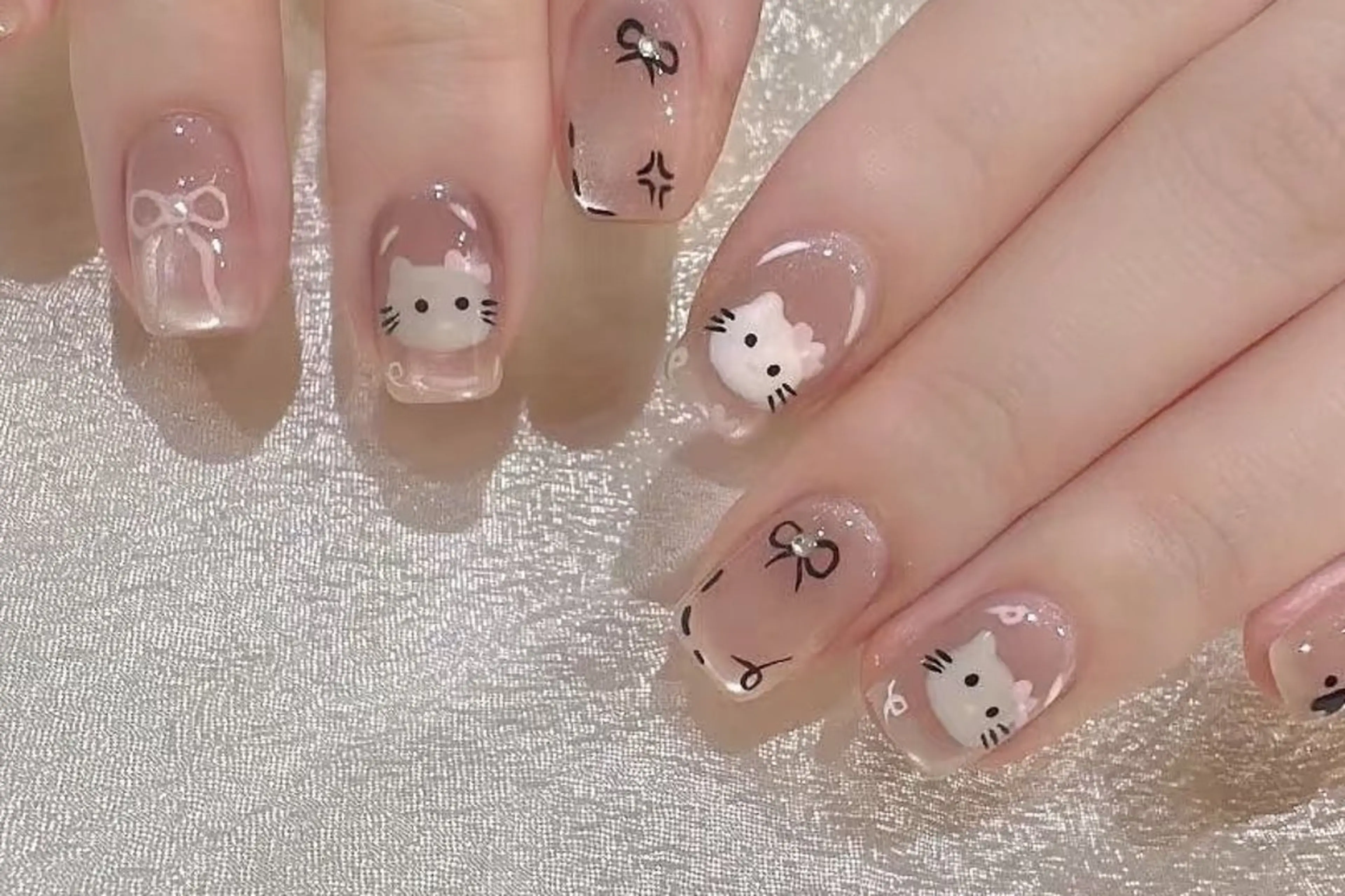 ネイル 鈴木 彩星のネイルデザイン