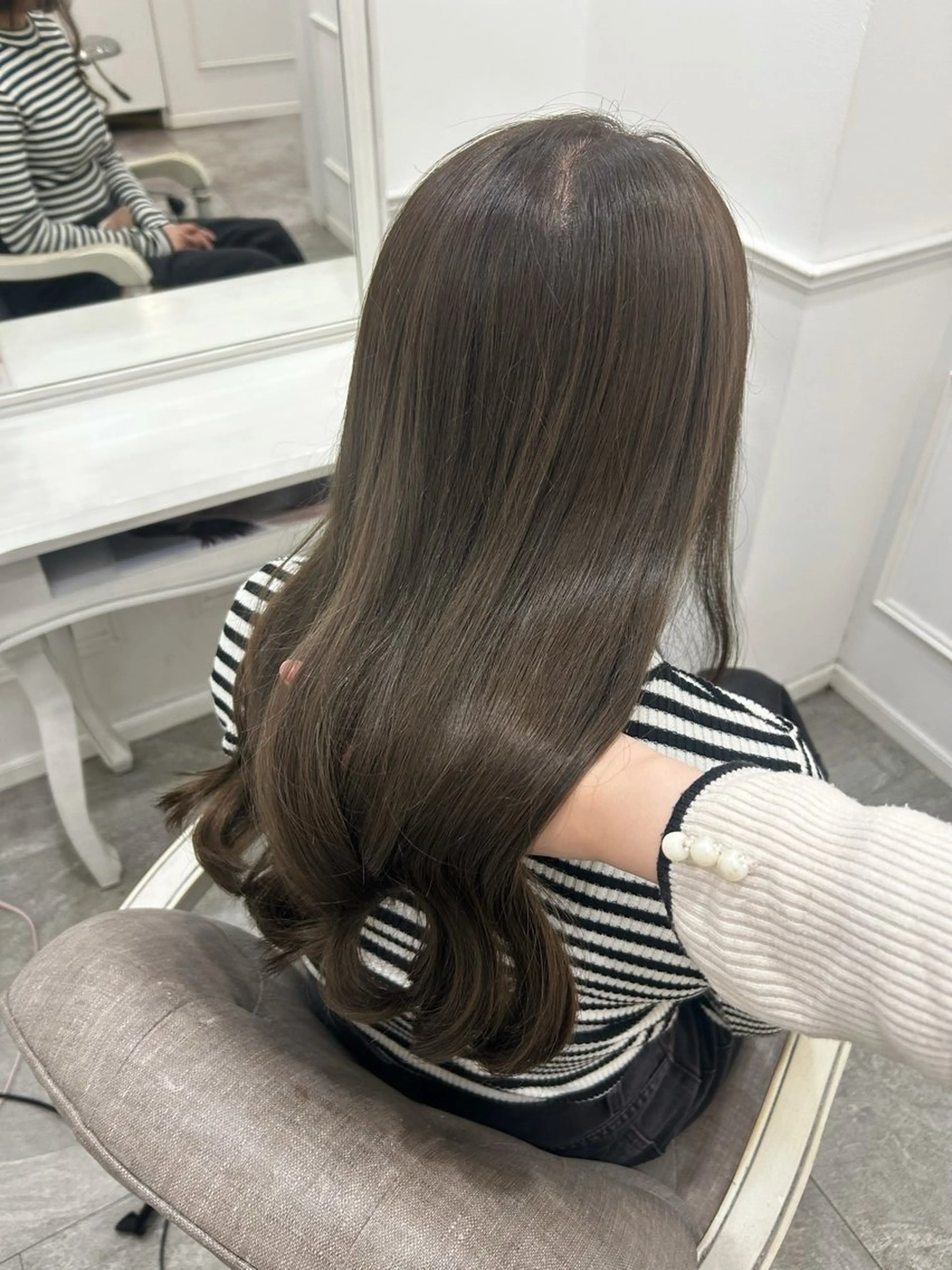 ロング 天野 優希のヘアスタイル