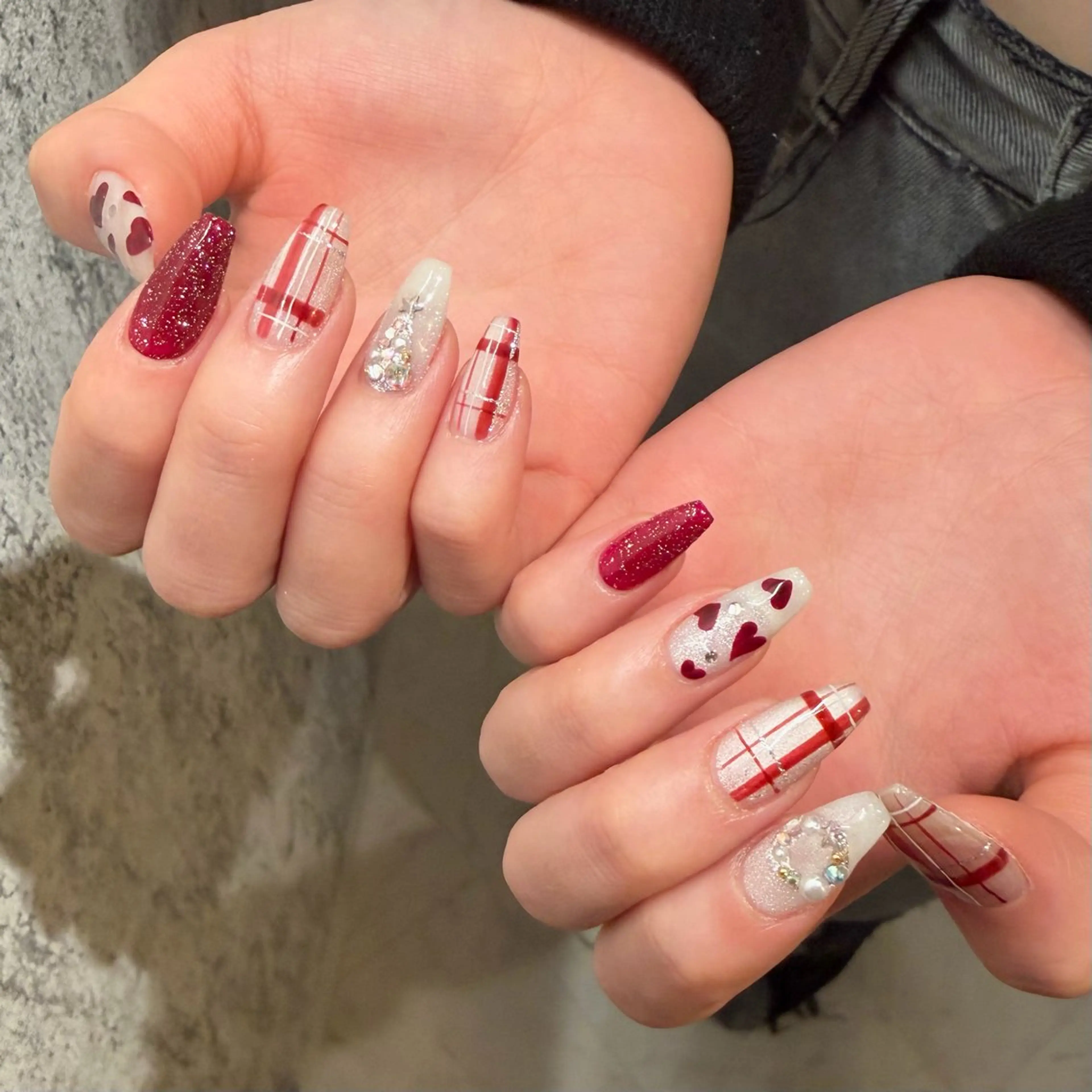 ネイル ハンドネイル MORE-NAIL所属・Miki. MORE -NAILのネイルデザイン