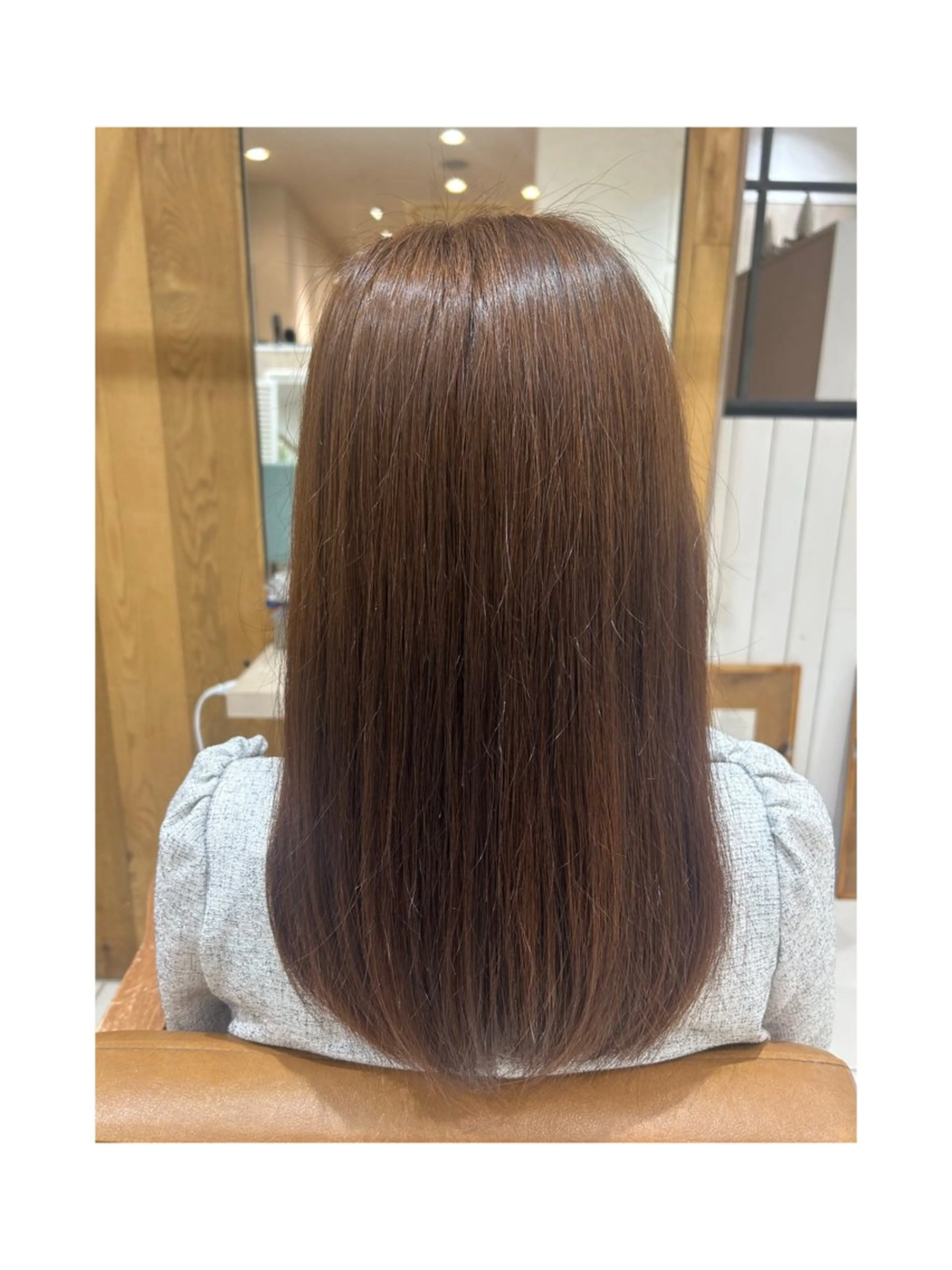 セミロング カラー Honoka✨️ 透明感＆艶カラー✨️のヘアスタイル