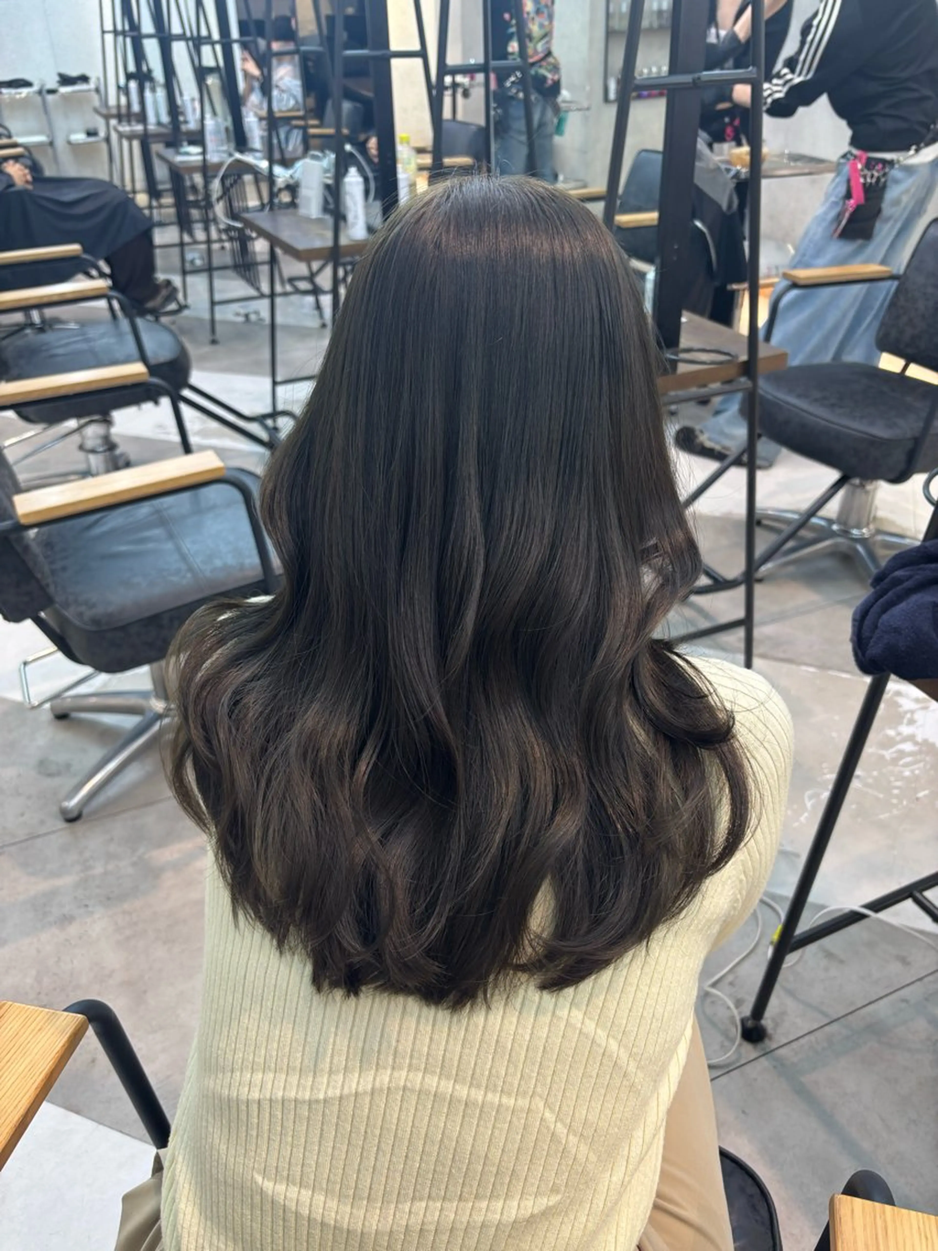 セミロング カラー ヘアカラー ガーリーネイル hiroka🩰🎀のネイルデザイン